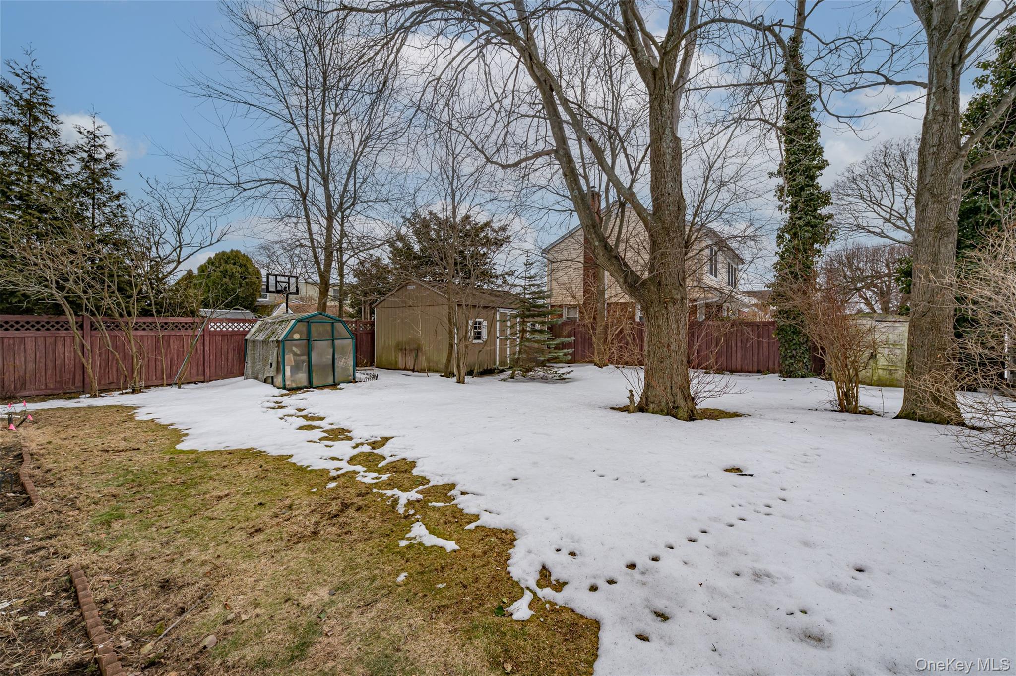 #14 photo, 2452 Coolidge Avenue, ناسو North Bellmore , NY 11710