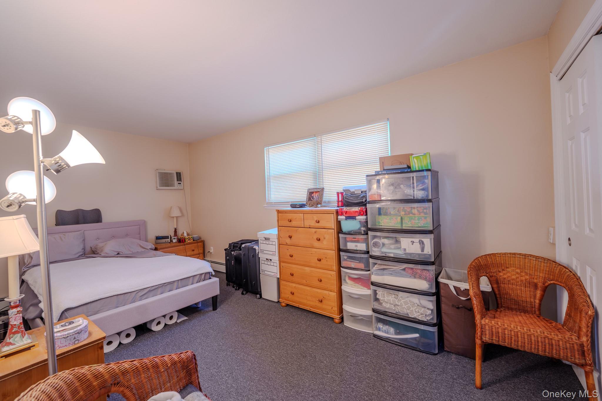 #19 photo, 711 S Bayview Avenue, Freeport , NY 11520