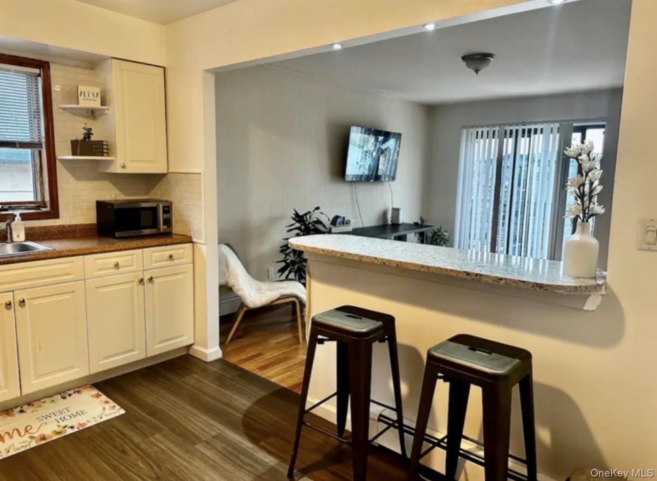 #5 photo, 9212 25th Avenue, East Elmhurst , NY 11369