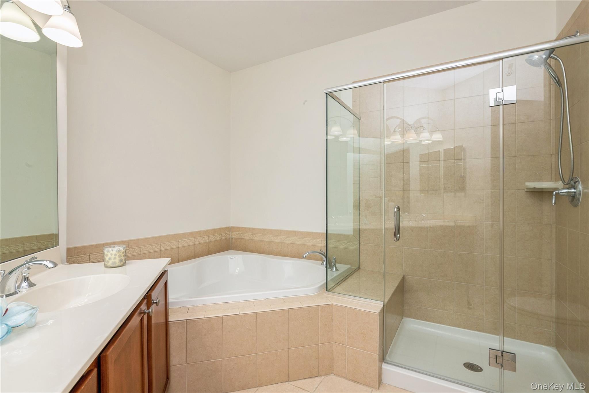 #17 photo, 51 Symphony Drive, Lake Grove , NY 11755