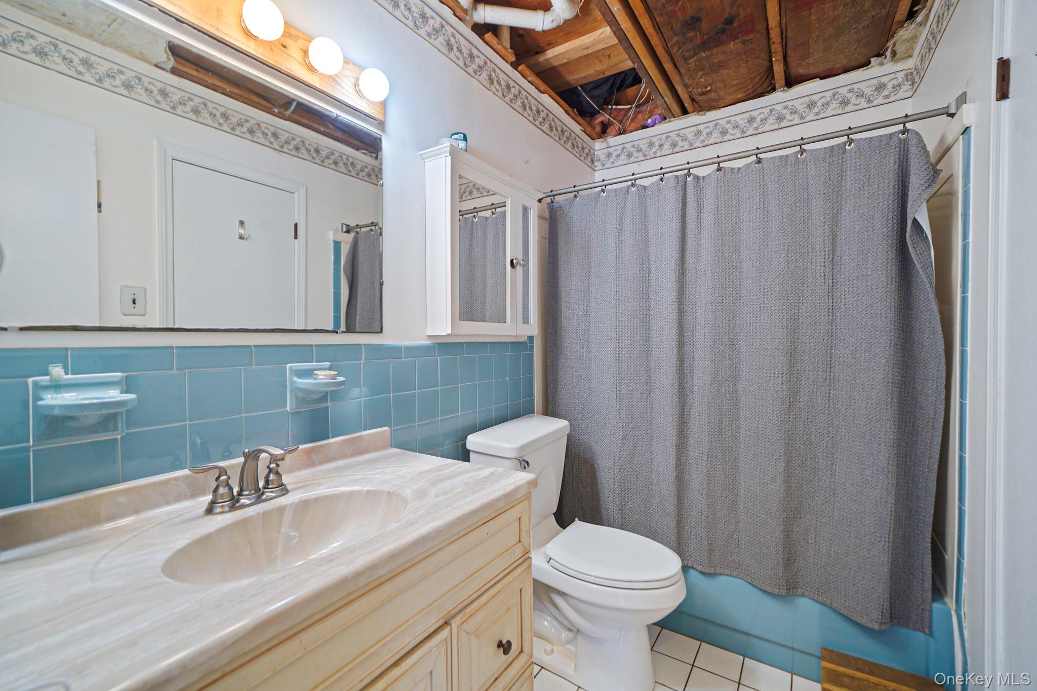 #16 photo, 47 Holiday Boulevard, Center Moriches , NY 11934