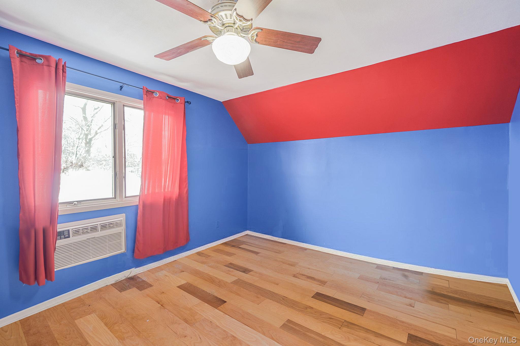 #19 photo, 47 Holiday Boulevard, Center Moriches , NY 11934