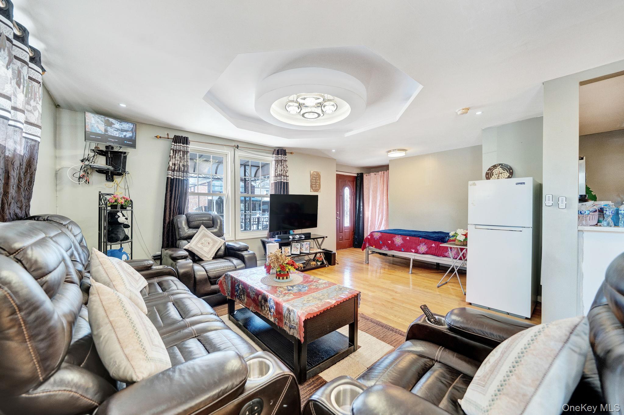 #6 photo, 10967 131st Street, South Ozone Park , NY 11420