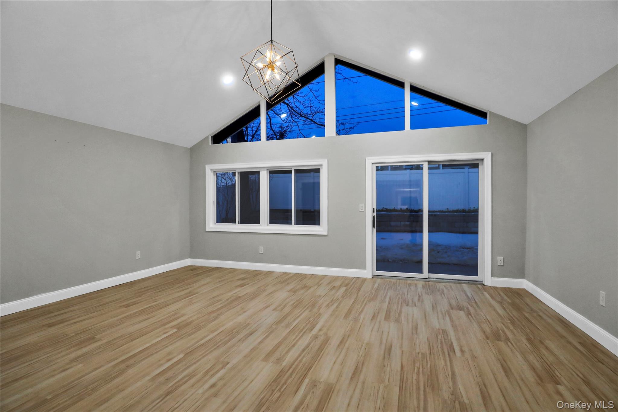 #3 photo, 45 Colony Lane, Syosset , NY 11791