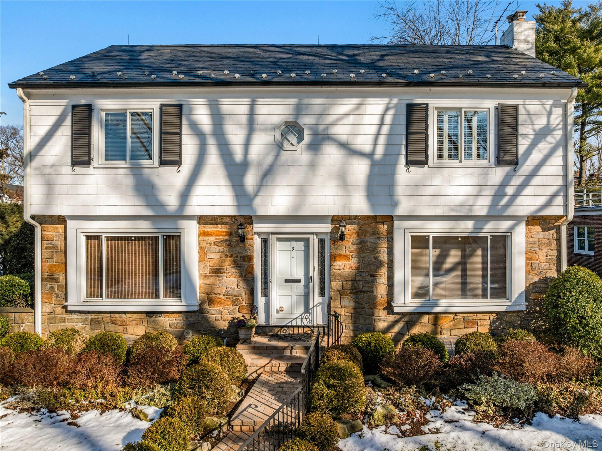 #1 photo, 9 Chester Drive, Great Neck , NY 11021