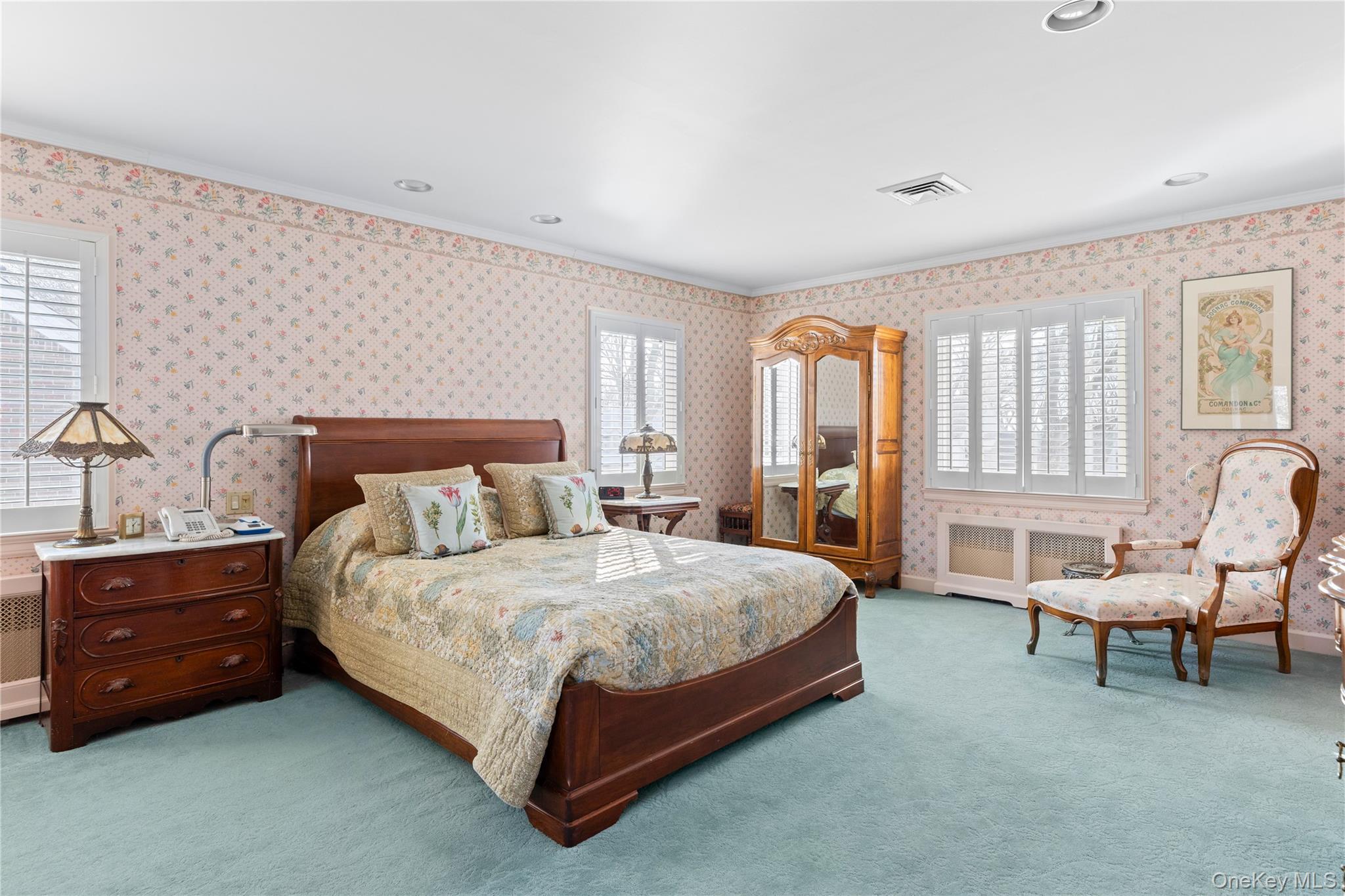 #11 photo, 9 Chester Drive, Great Neck , NY 11021