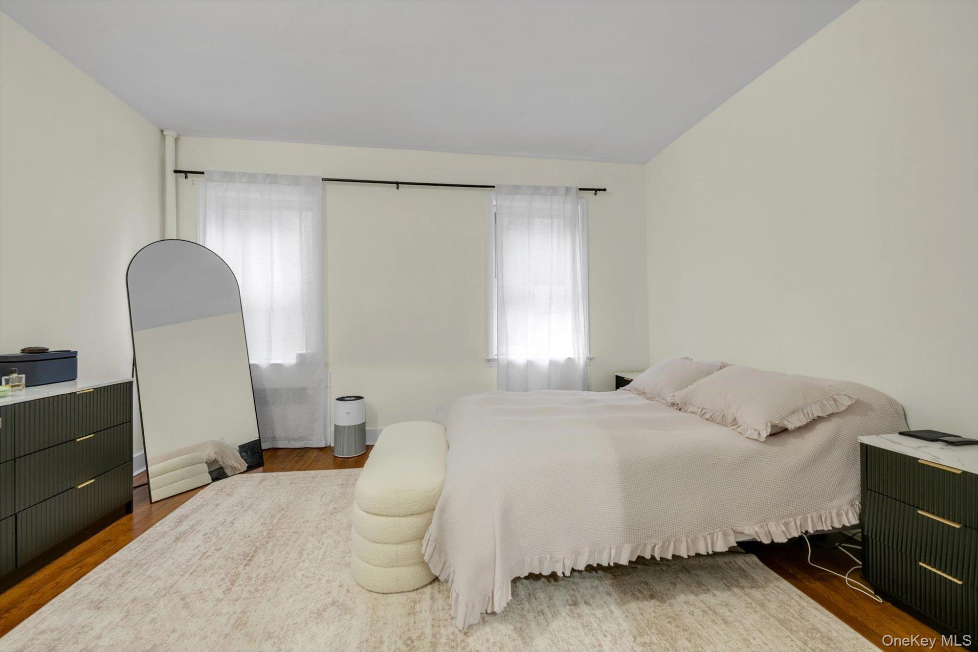 #17 photo, 247 E 50th Street, New York (Manhattan) , NY 10022