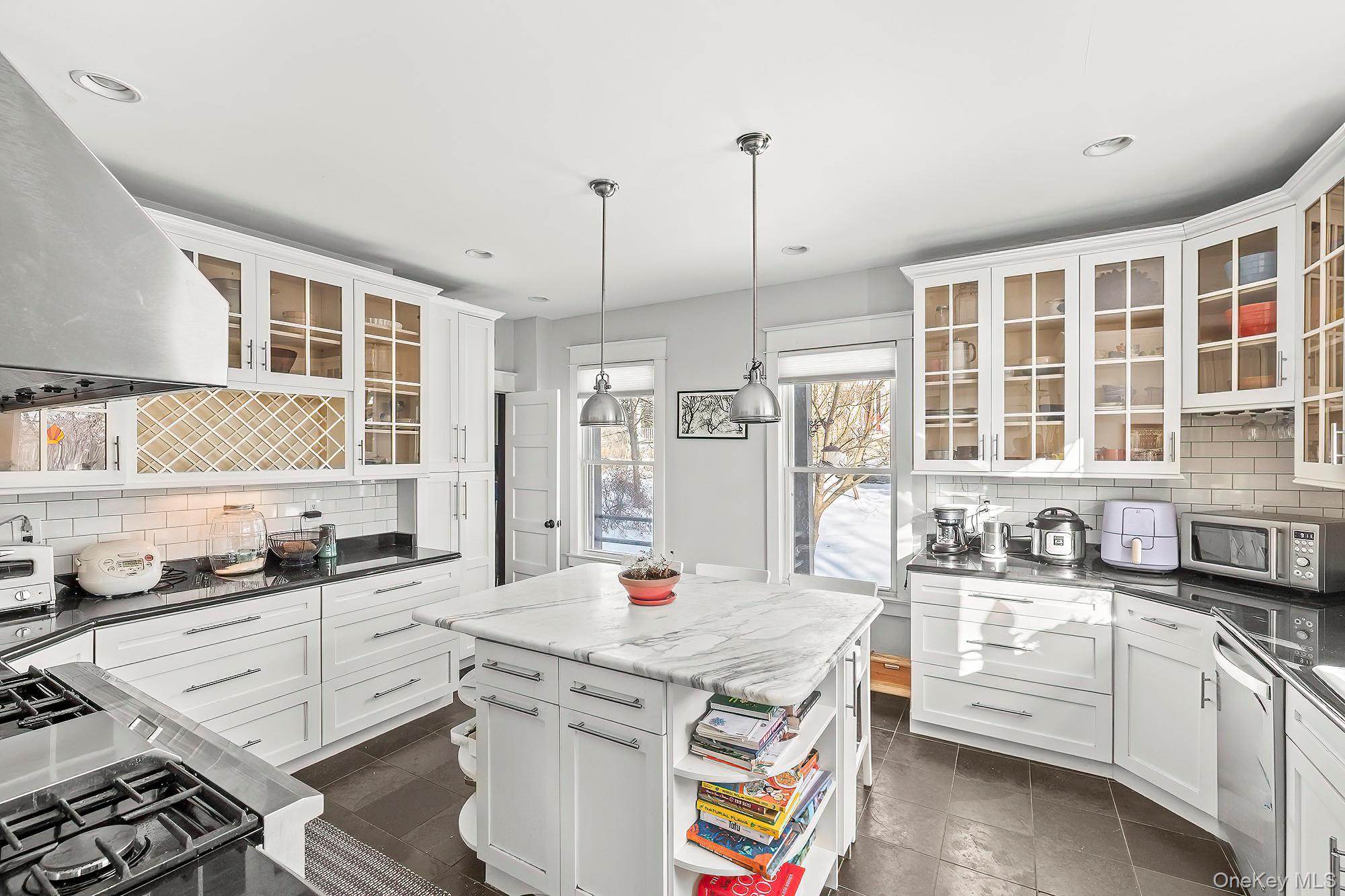 #5 photo, 32 Prospect Drive, Yonkers , NY 10705