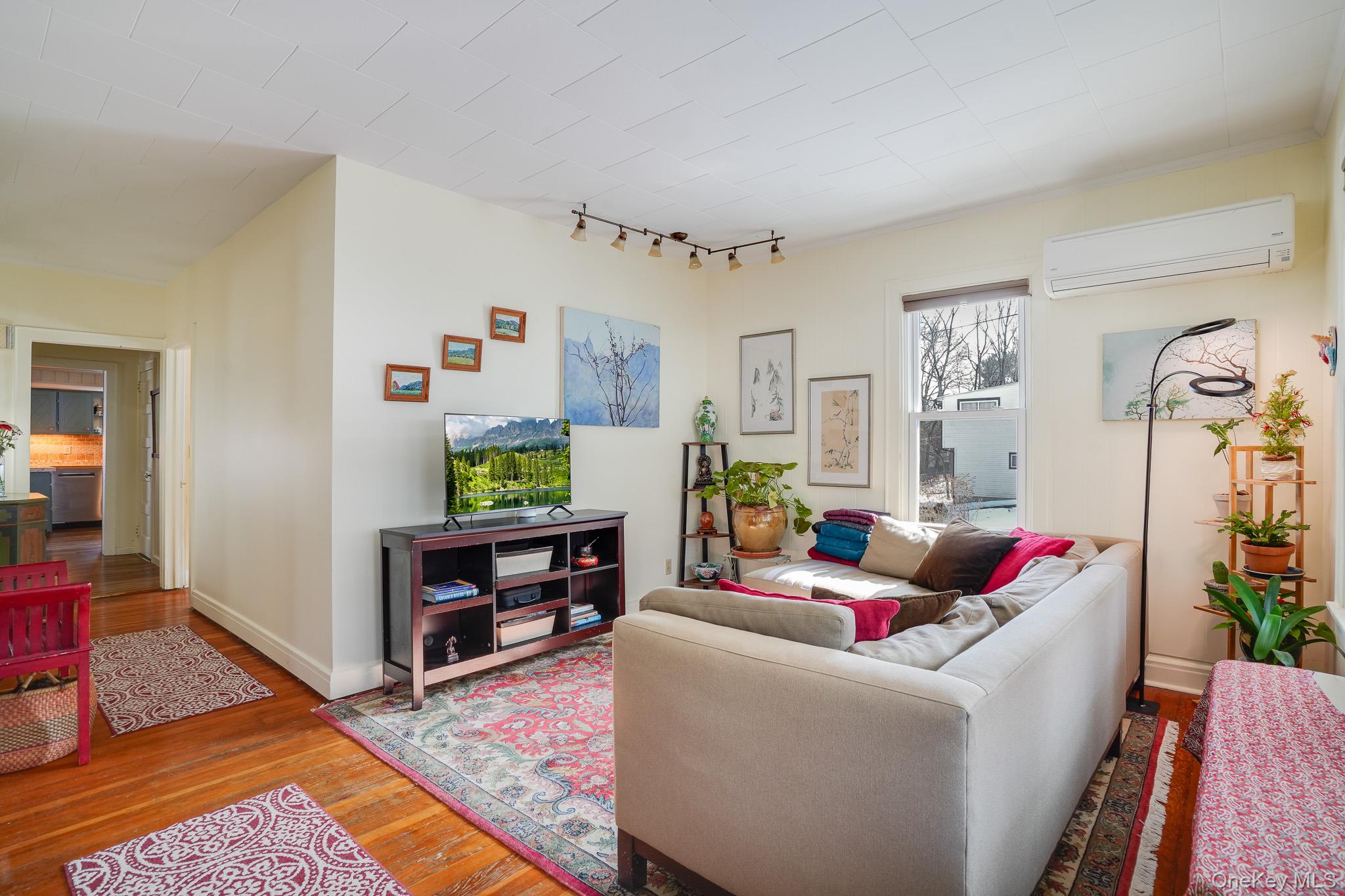 #4 photo, 21 Orchard Street, Marlboro , NY 12542