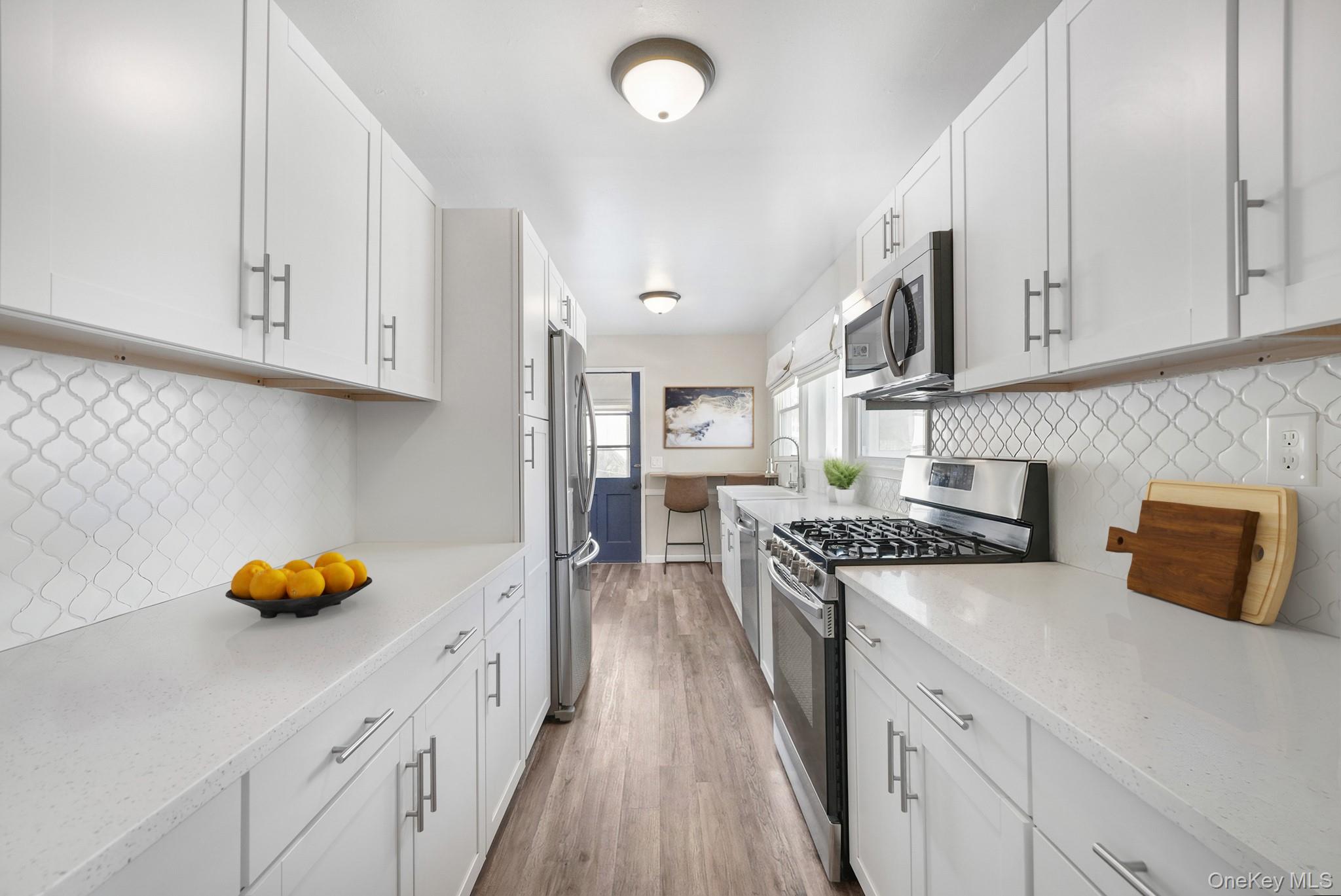 #14 photo, 590 Ashford Avenue, Ardsley , NY 10502