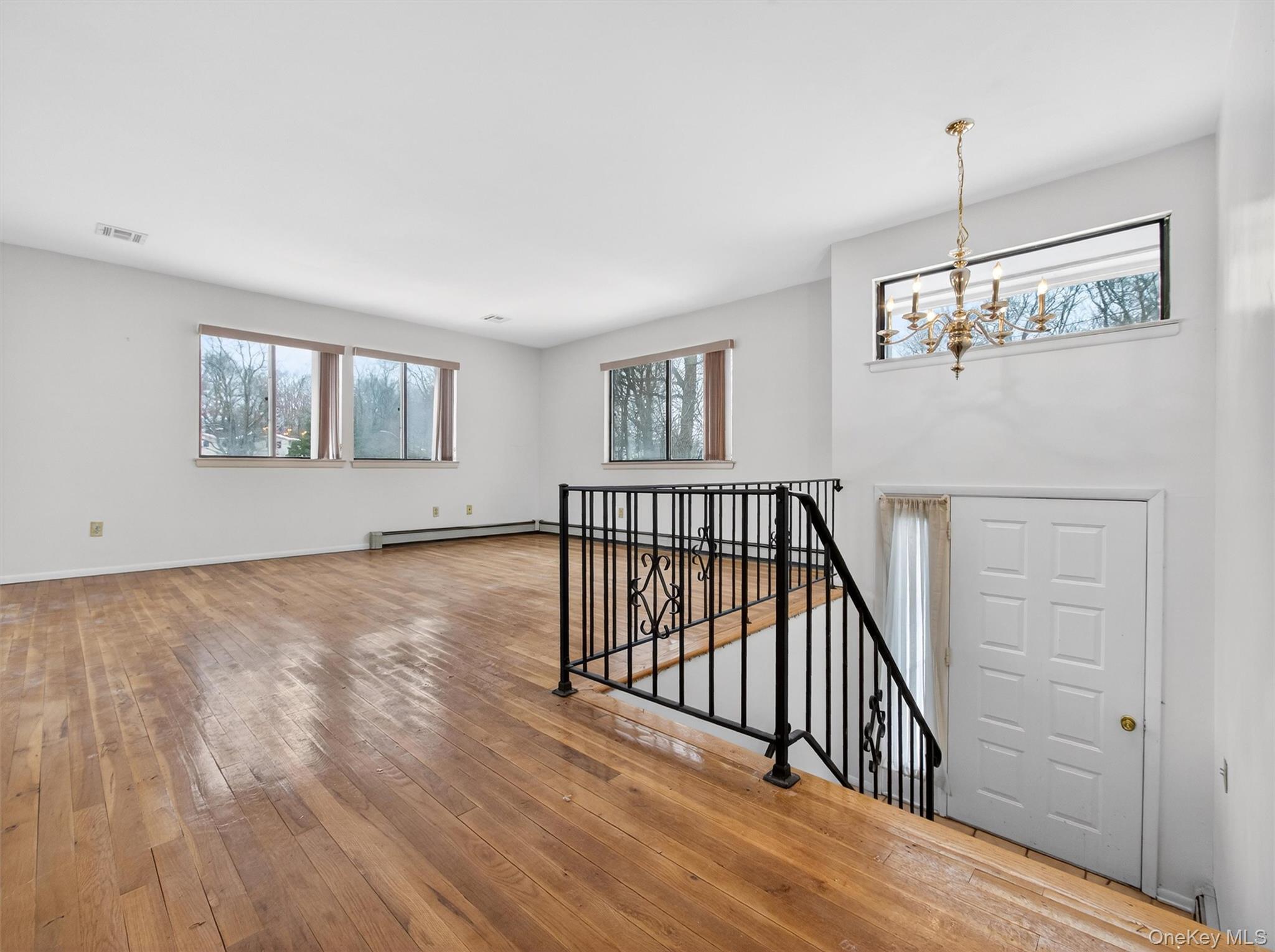 #4 photo, 15 Pauline Court, Spring Valley , NY 10977