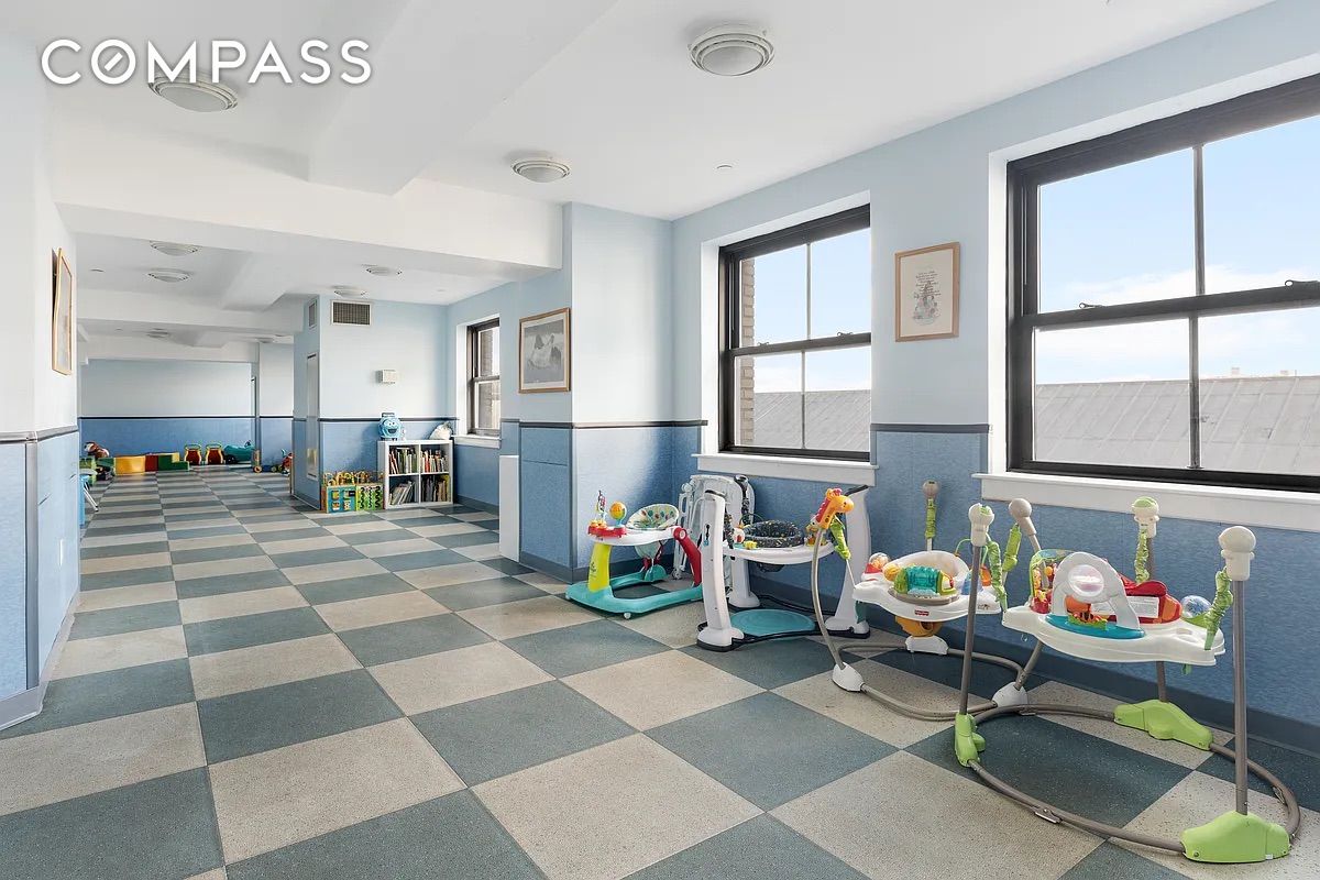 #17 photo, 1 Hanson Place, Fort Greene , NY 11243