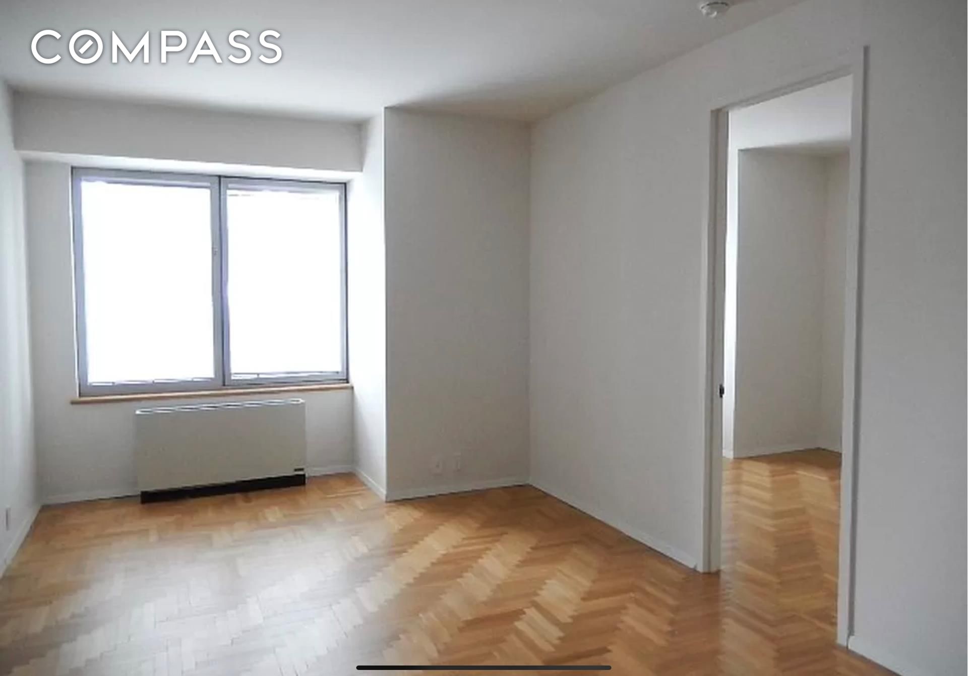 #1 photo, New York City, Hell's Kitchen , NY 10019