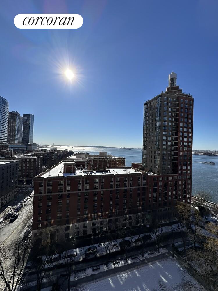 #10 photo, 333 RECTOR Place, مانهاتن Battery Park City , NY 10280