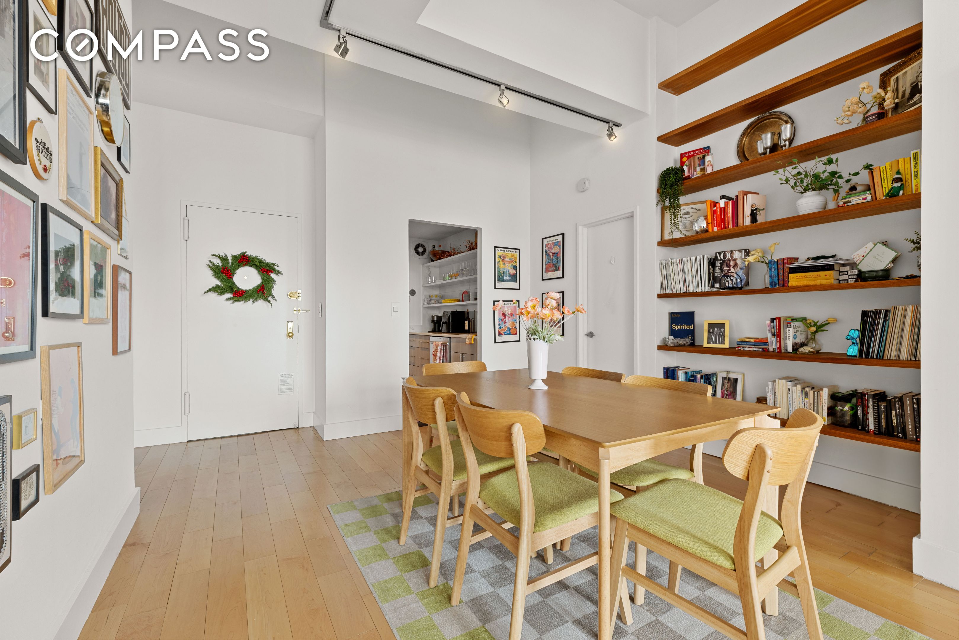 #11 photo, 310 E 46th Street, Midtown East , NY 10017