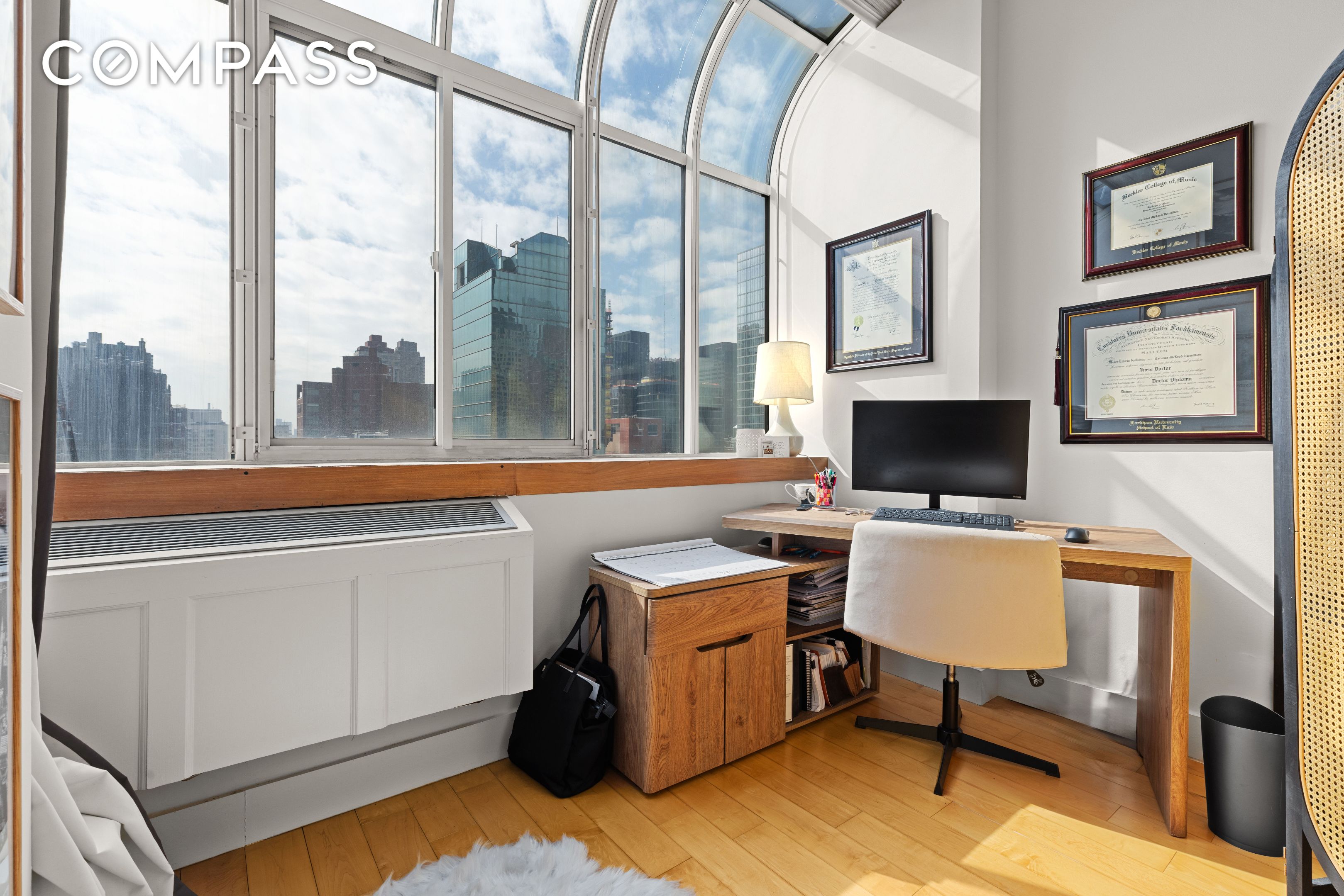 #15 photo, 310 E 46th Street, Midtown East , NY 10017