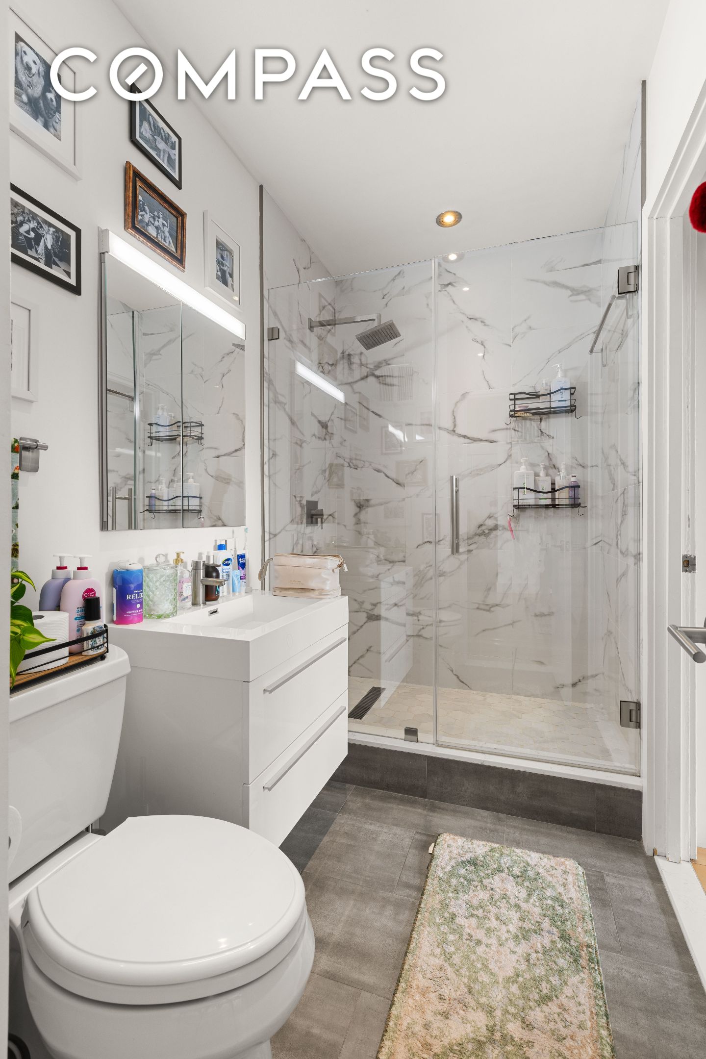 #16 photo, 310 E 46th Street, Midtown East , NY 10017