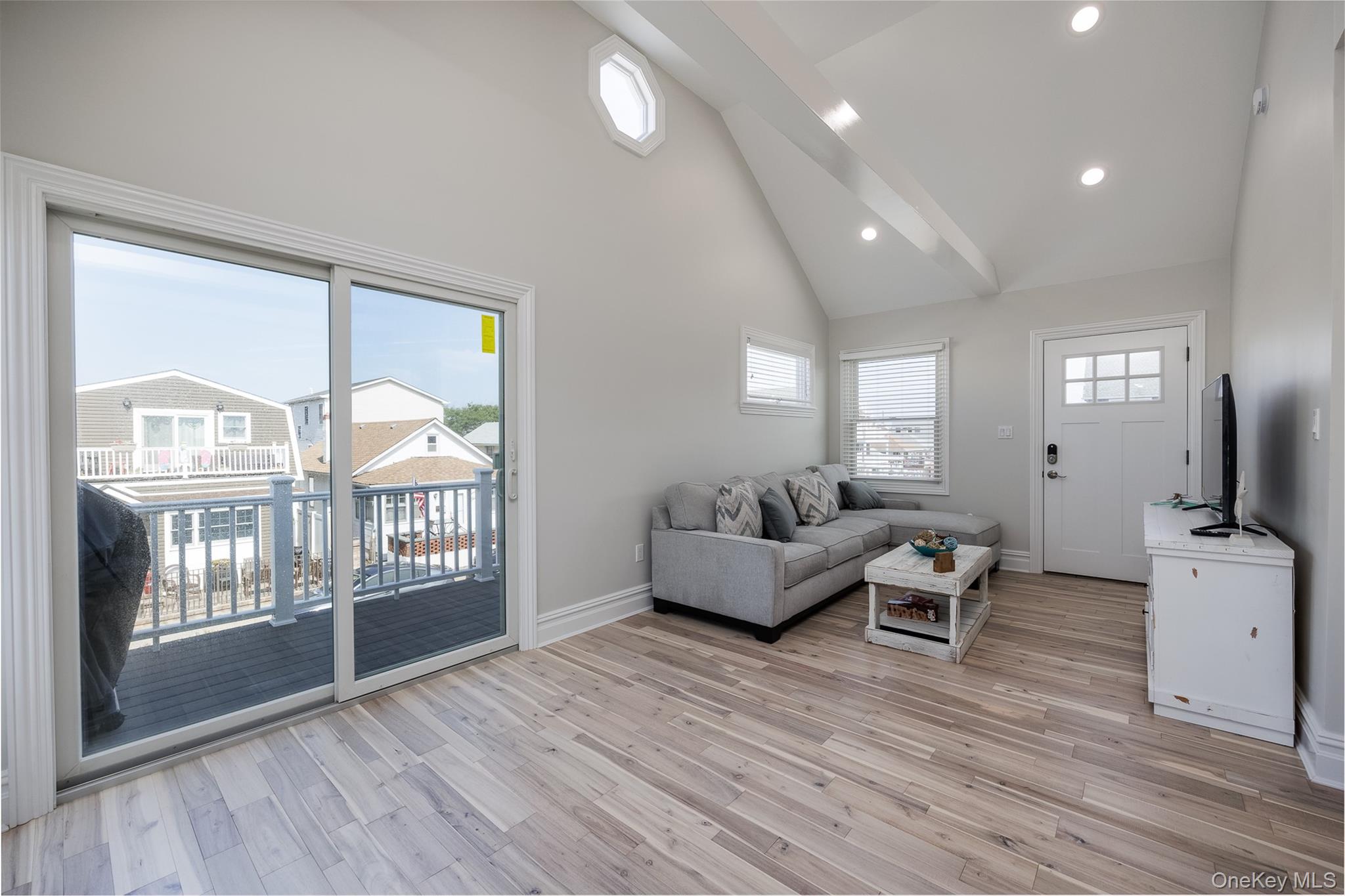 #2 photo, 24 Pennsylvania Avenue, Long Beach , NY 11561