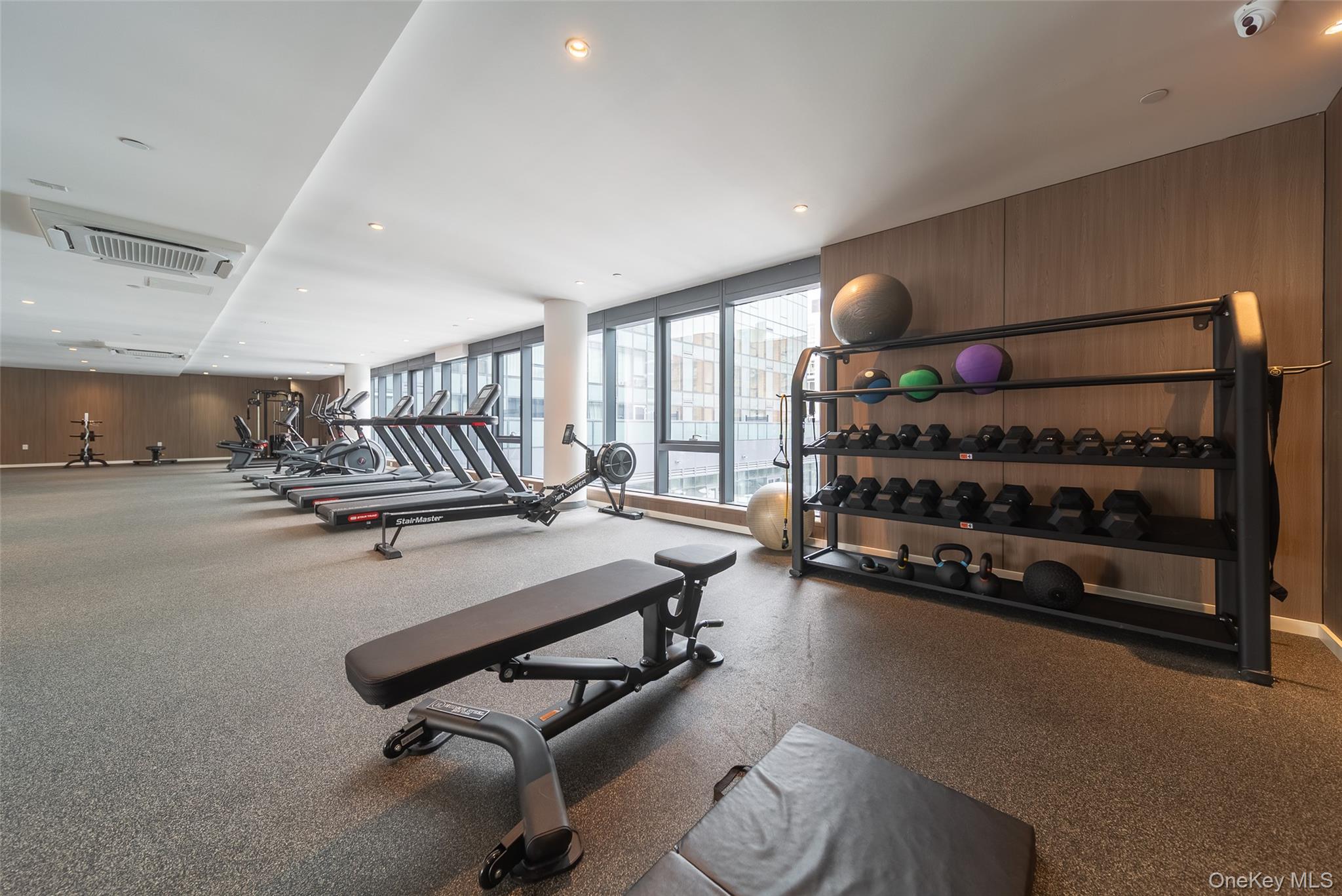 #14 photo, 14449 Northern Boulevard, Flushing , NY 11354