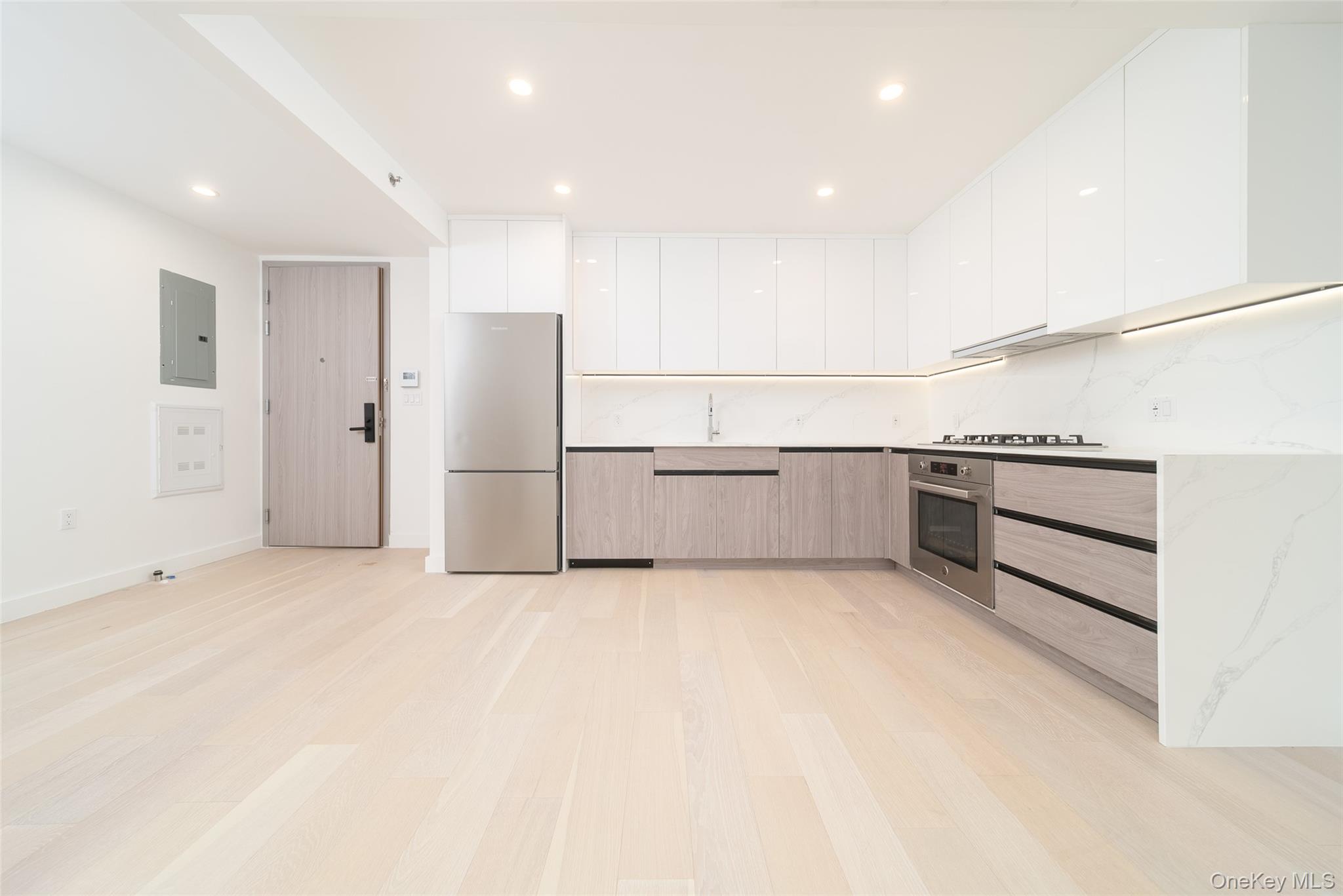 #9 photo, 14449 Northern Boulevard, Flushing , NY 11354