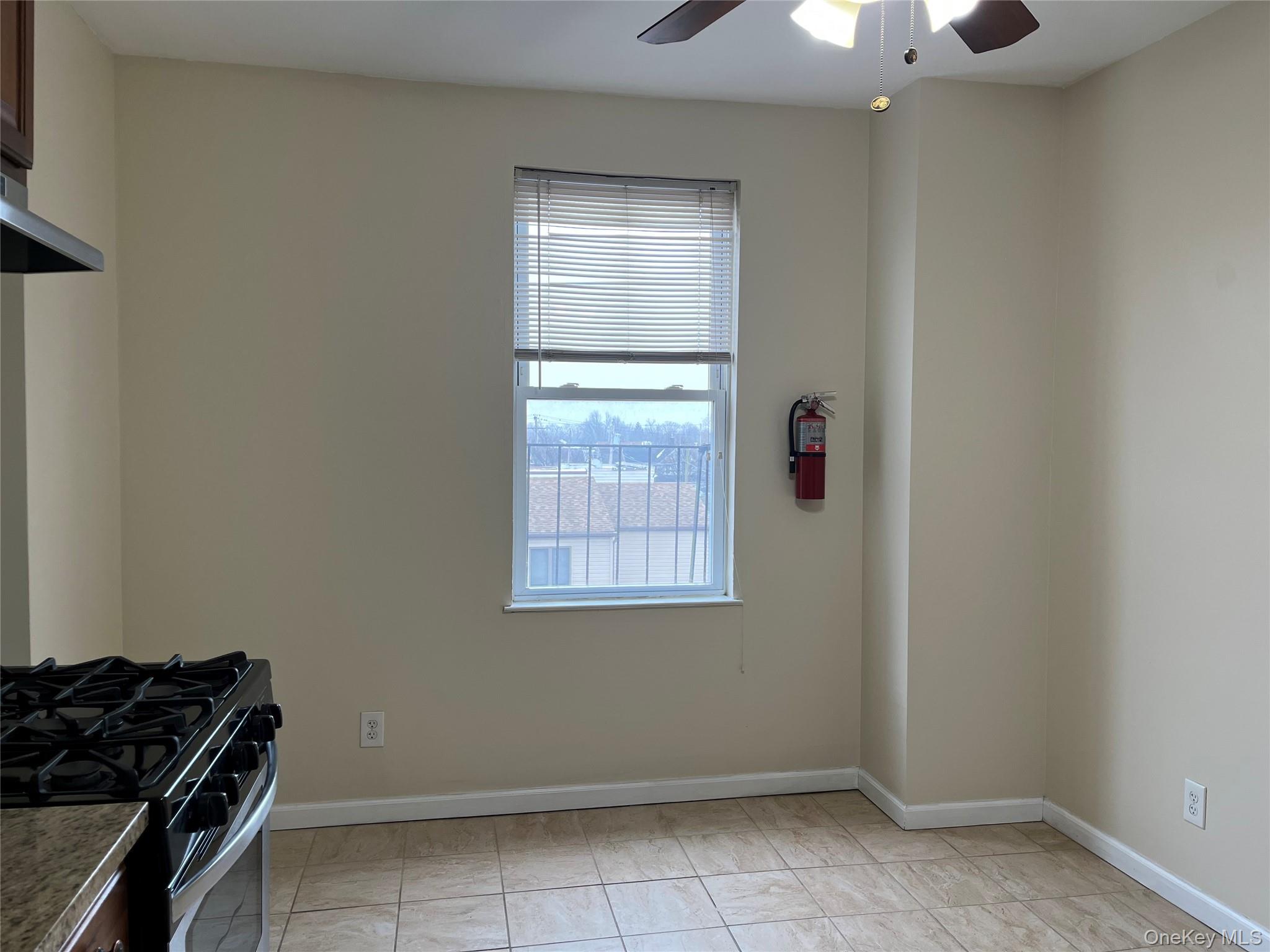 #6 photo, 400 Jericho Turnpike, New Hyde Park , NY 11040