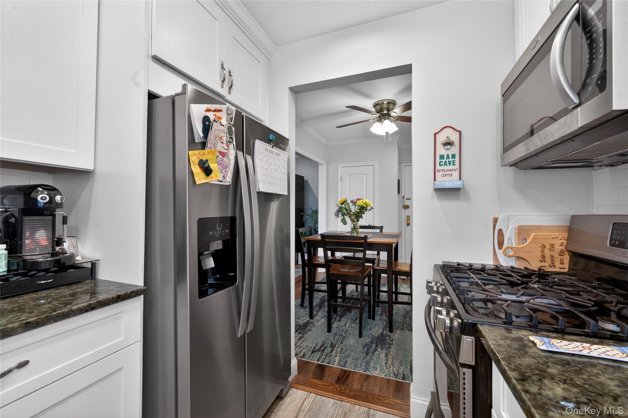 #8 photo, 8 Wooleys Lane, Great Neck , NY 11023