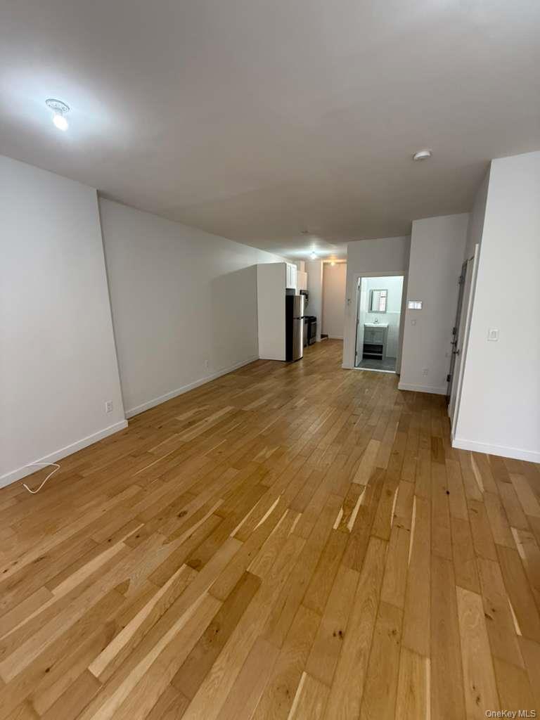 #2 photo, 2807 3rd Avenue, Bronx , NY 10455