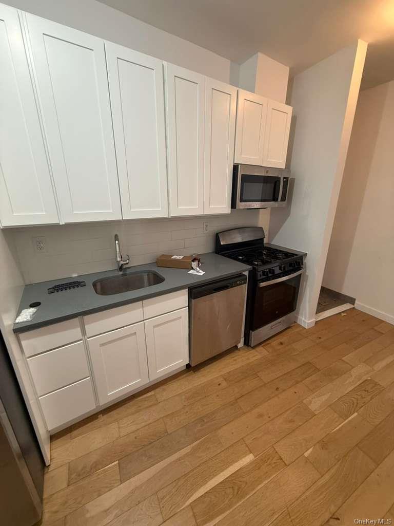 #4 photo, 2807 3rd Avenue, Bronx , NY 10455