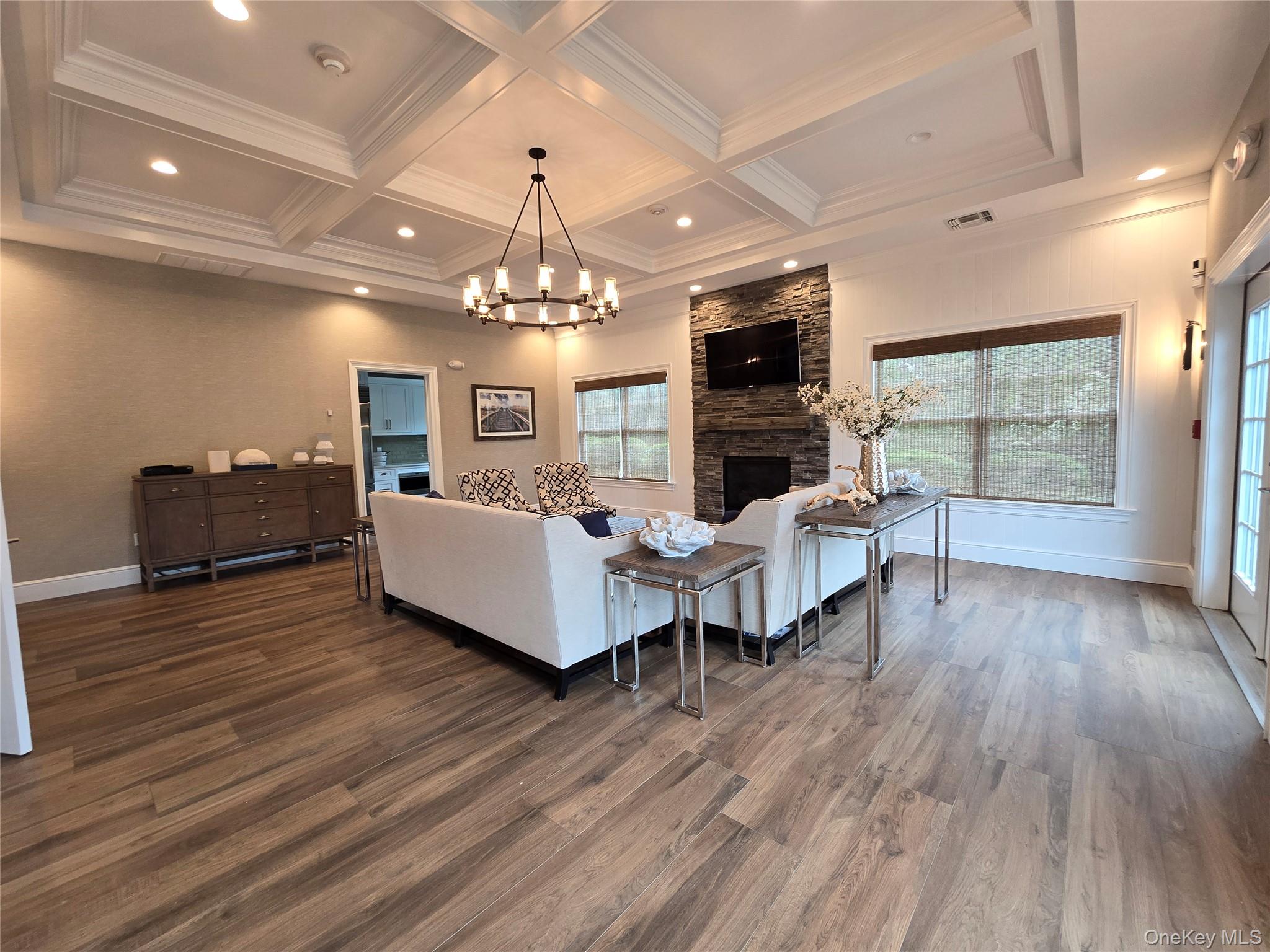 #2 photo, 1 Village Green Drive, Southampton , NY 11968