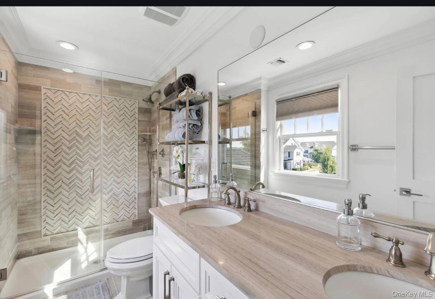 #11 photo, 34 Village Green Drive, Southampton , NY 11968