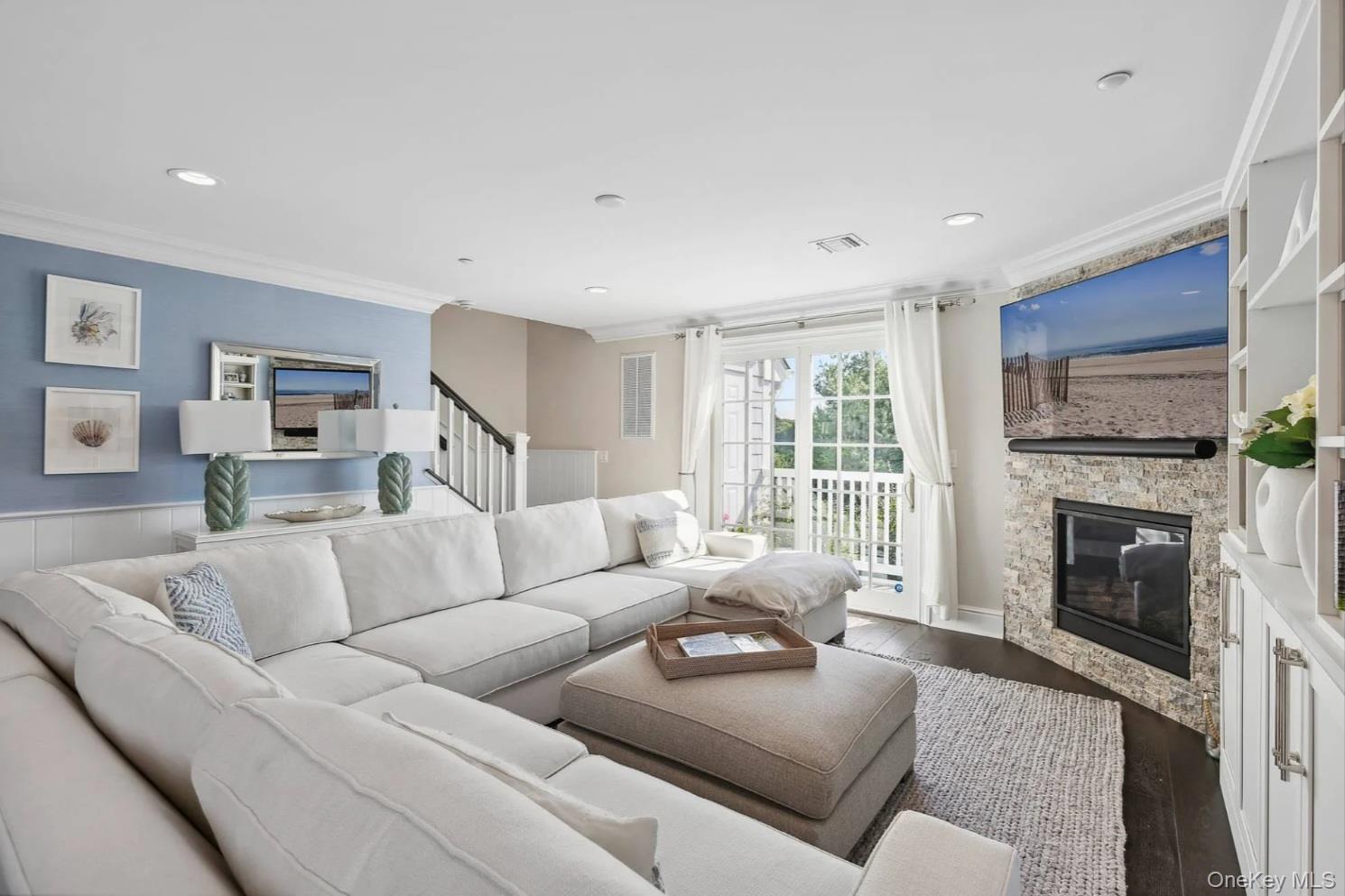 #5 photo, 34 Village Green Drive, Southampton , NY 11968