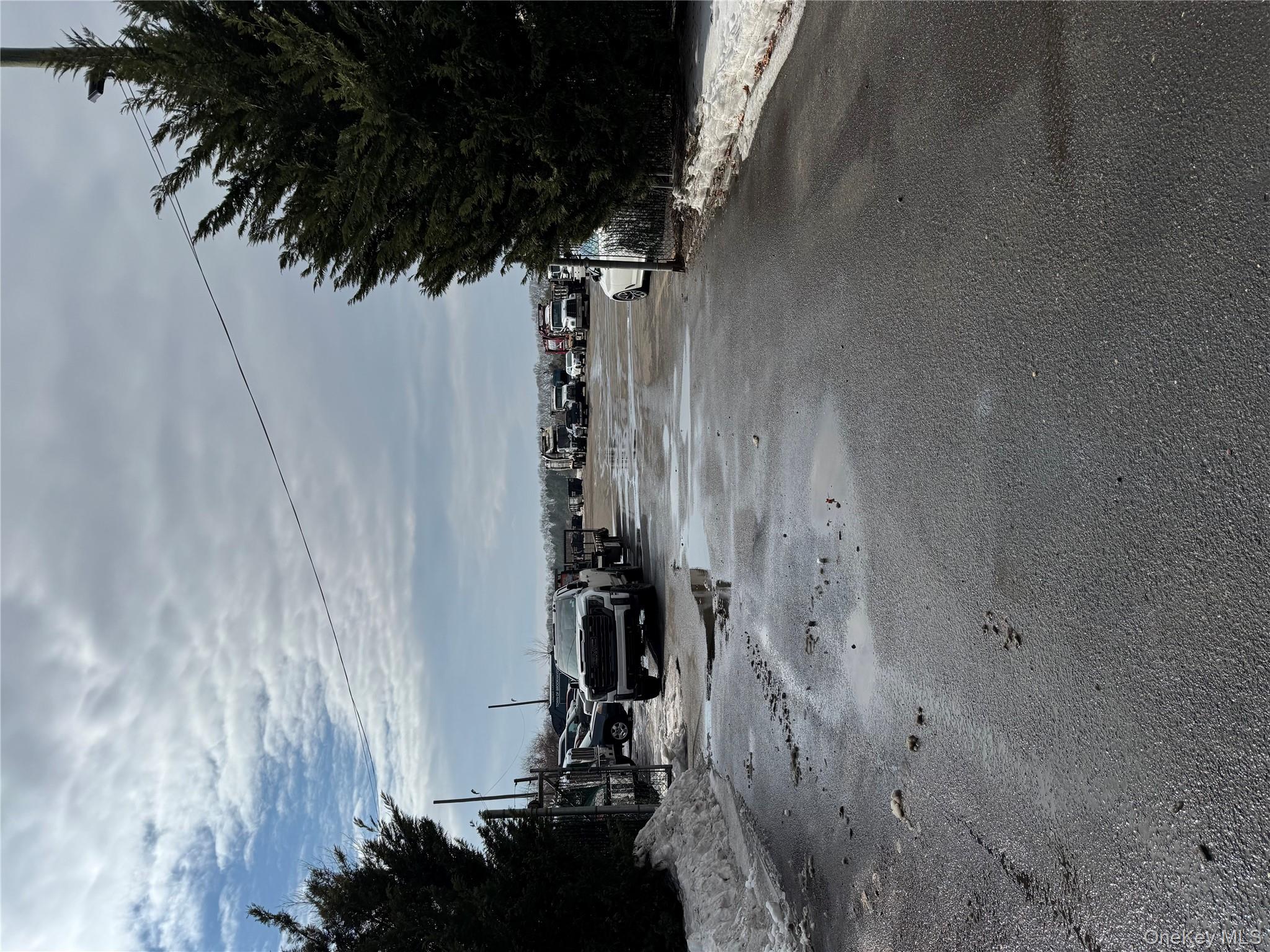 #1 photo, 50 Miller Place Yaphank Road, Middle Island , NY 11953