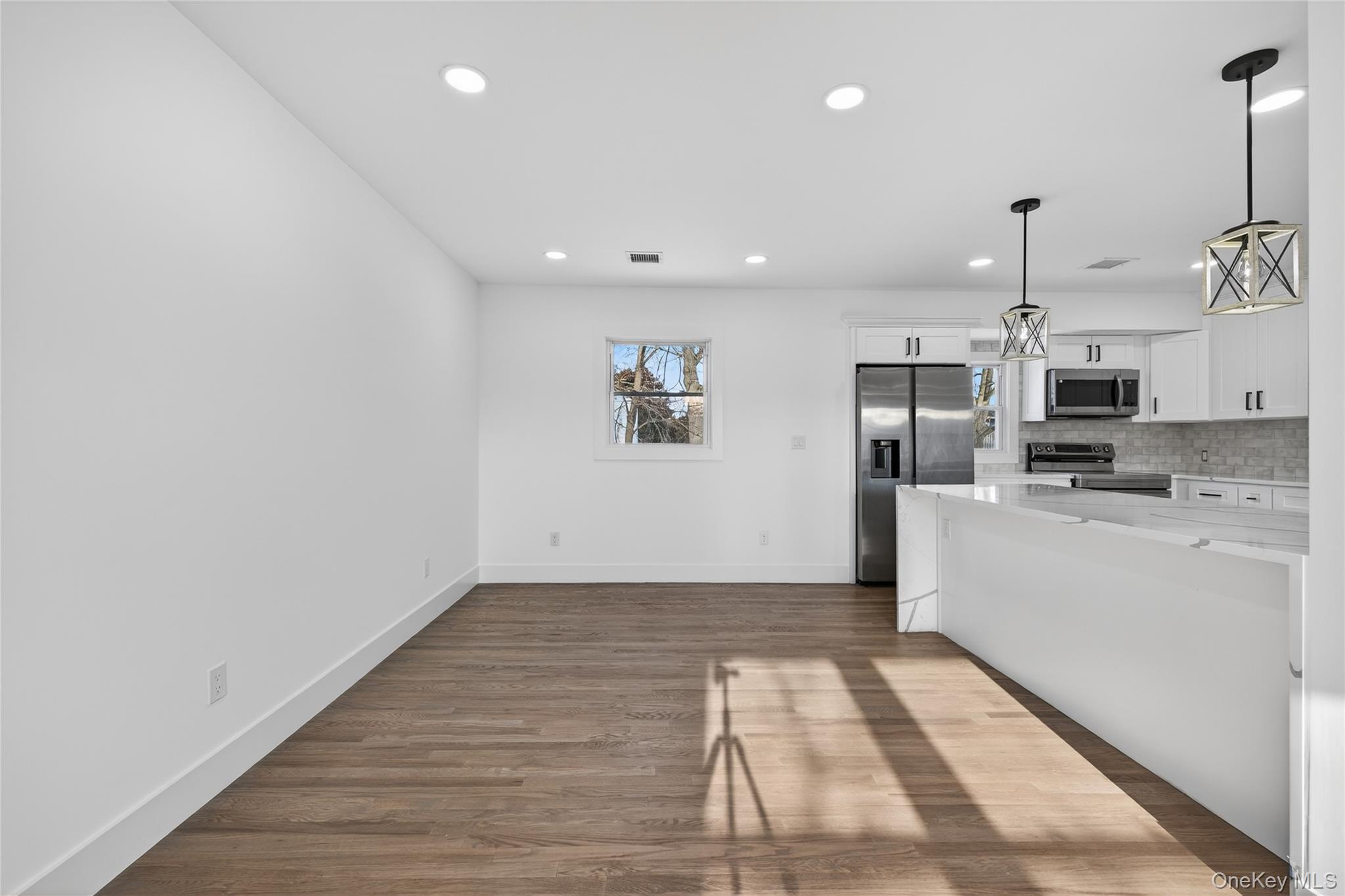 #10 photo, 244 N Erie Avenue, Lindenhurst , NY 11757