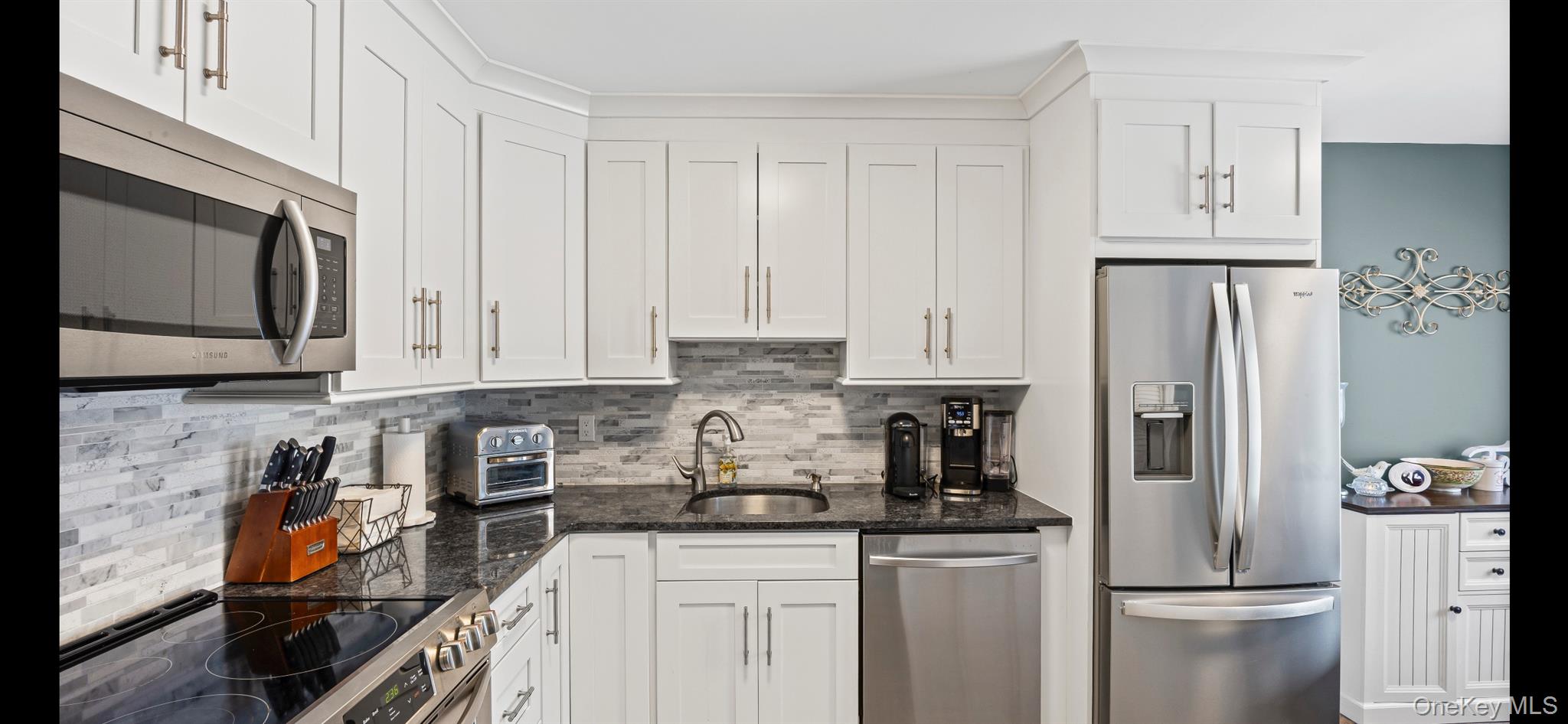 #8 photo, 231 Springmeadow Drive, Holbrook , NY 11741