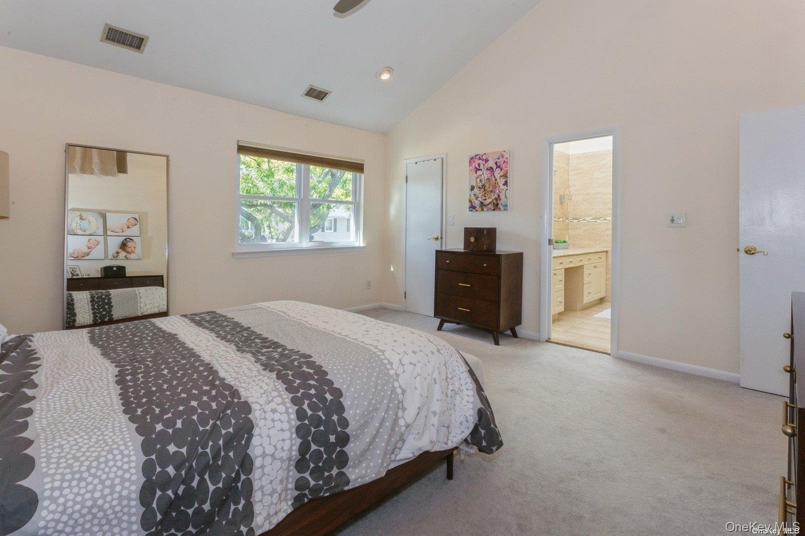 #16 photo, 100 Baker Court, Island Park , NY 11558