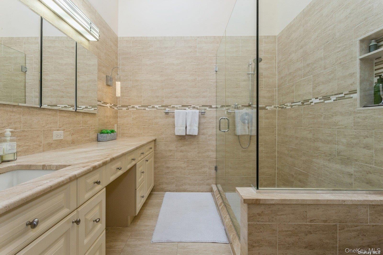 #17 photo, 100 Baker Court, Island Park , NY 11558