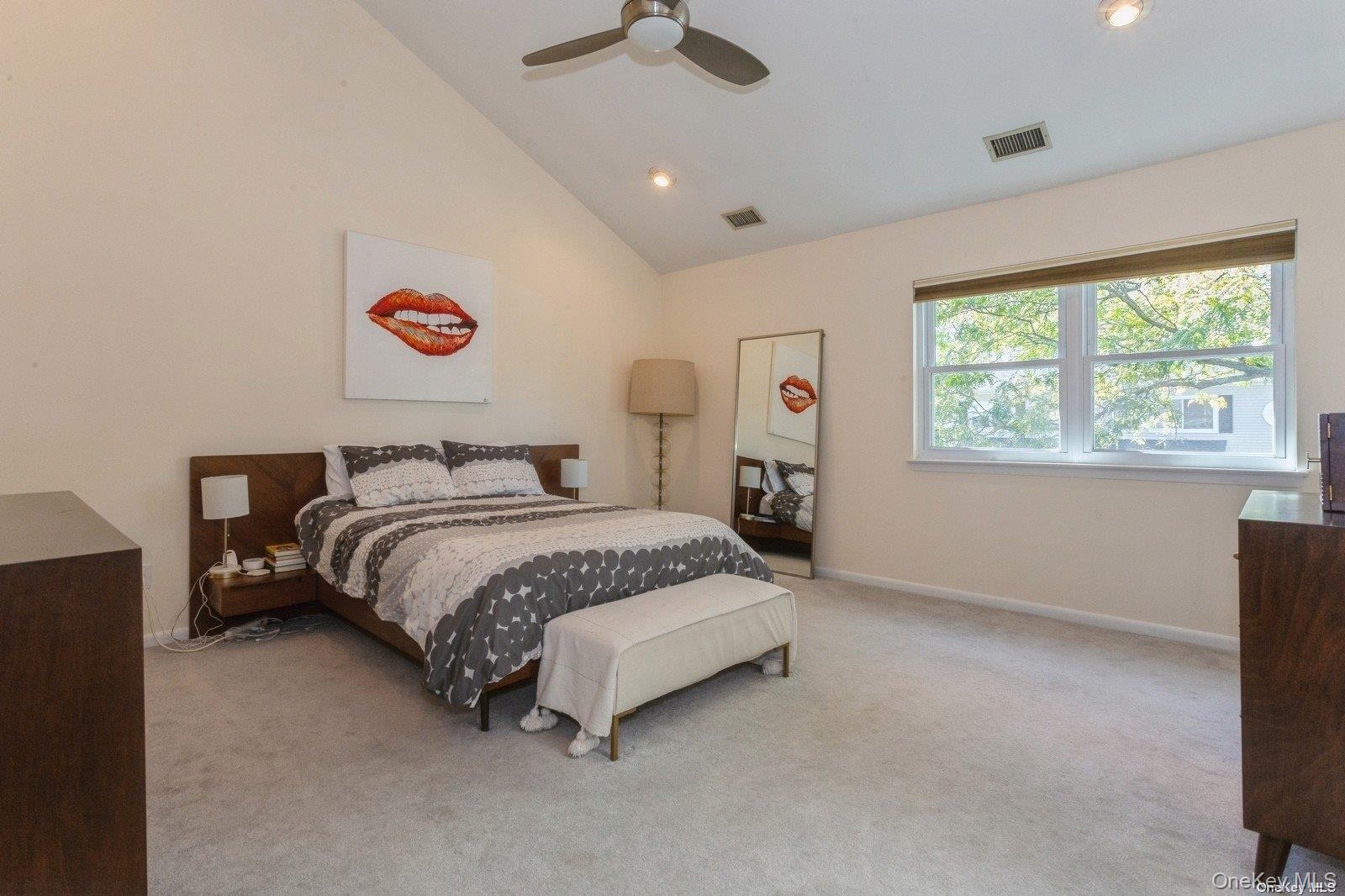 #18 photo, 100 Baker Court, Island Park , NY 11558