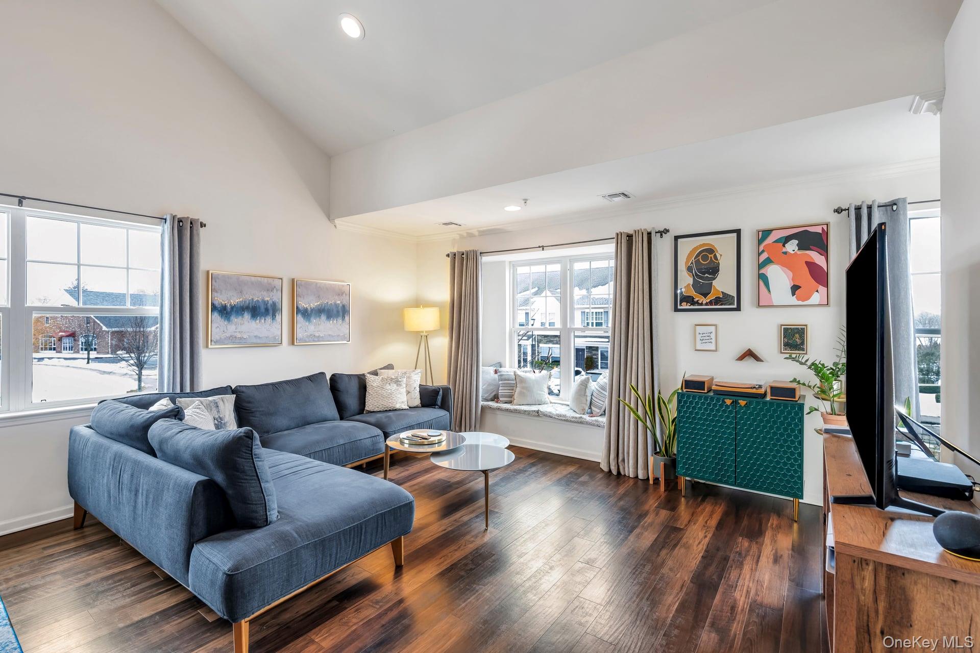 #4 photo, 96 Somerton Avenue, Central Islip , NY 11722