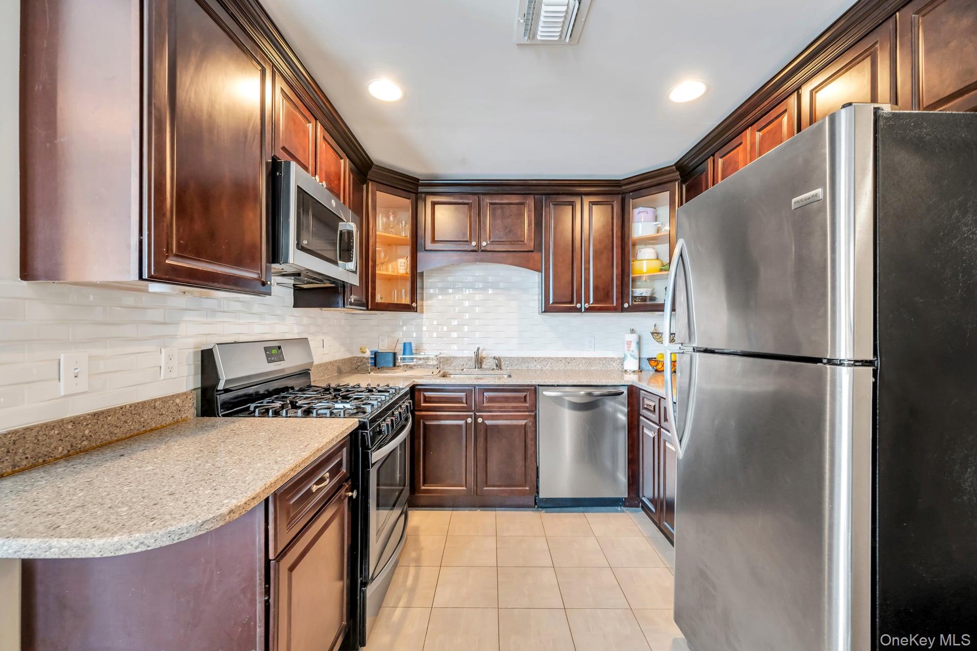 #9 photo, 96 Somerton Avenue, Central Islip , NY 11722