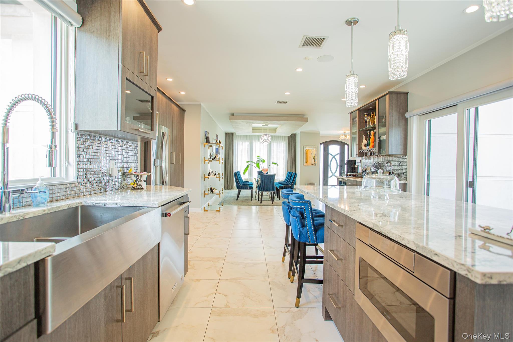 #16 photo, 165 W Walnut Street, Long Beach , NY 11561