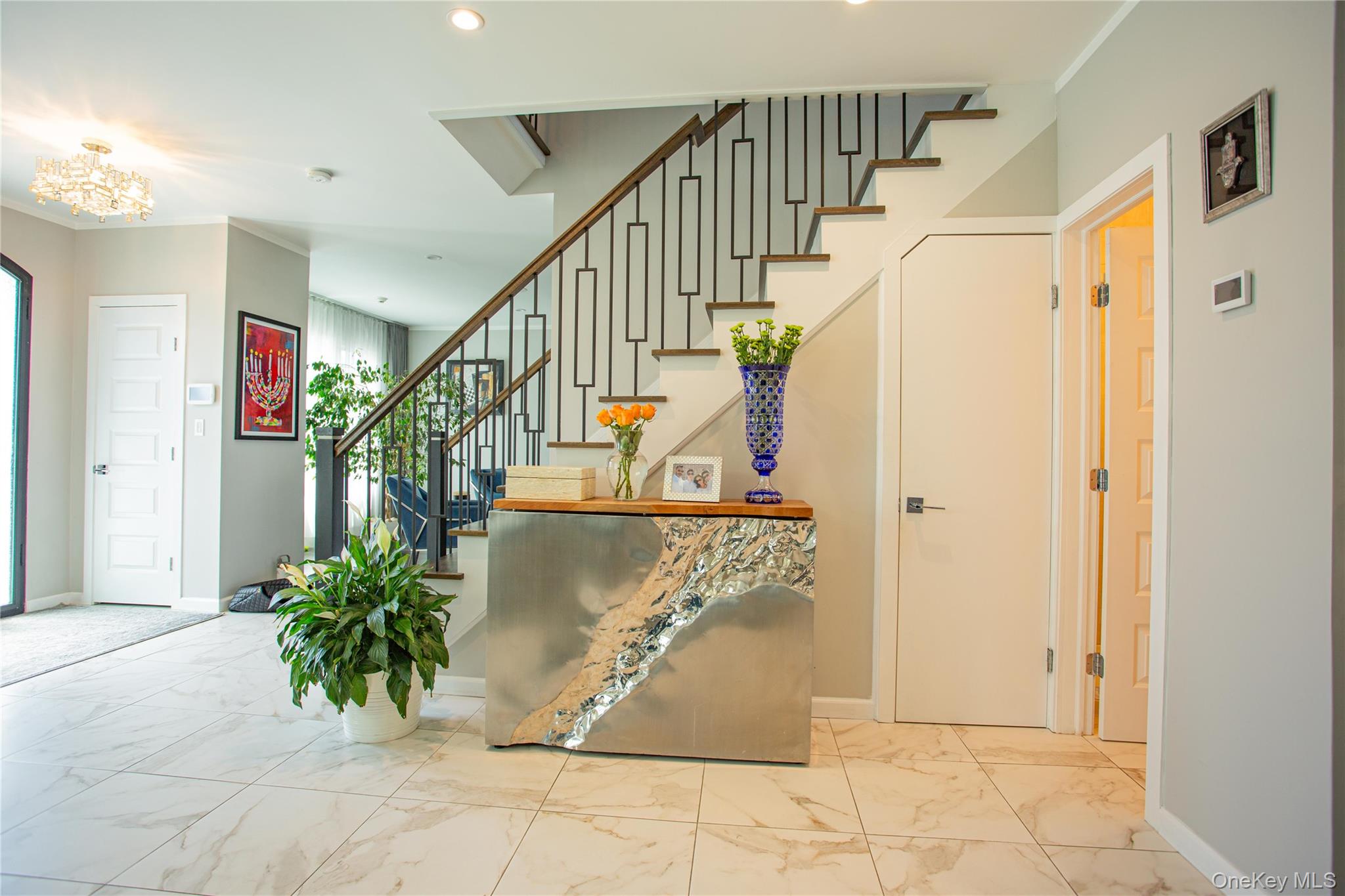 #18 photo, 165 W Walnut Street, Long Beach , NY 11561