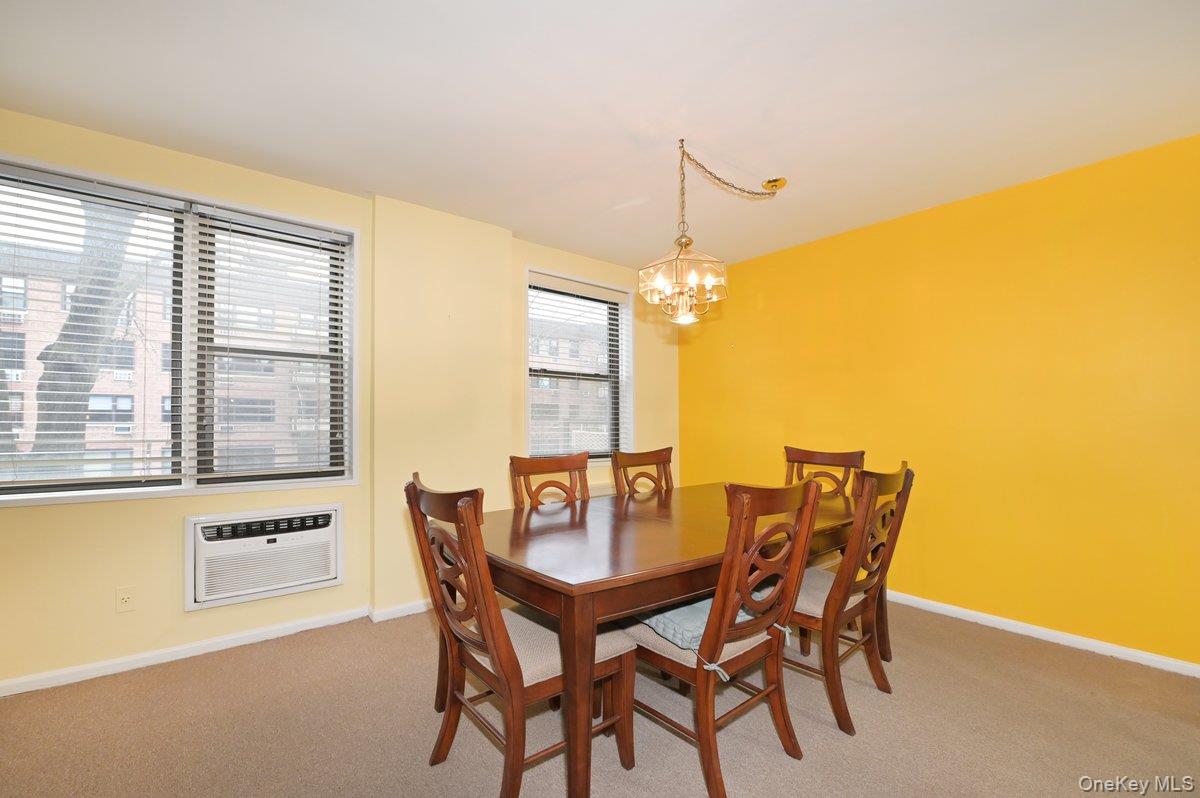 #6 photo, 4 Birchwood Court, Mineola , NY 11501