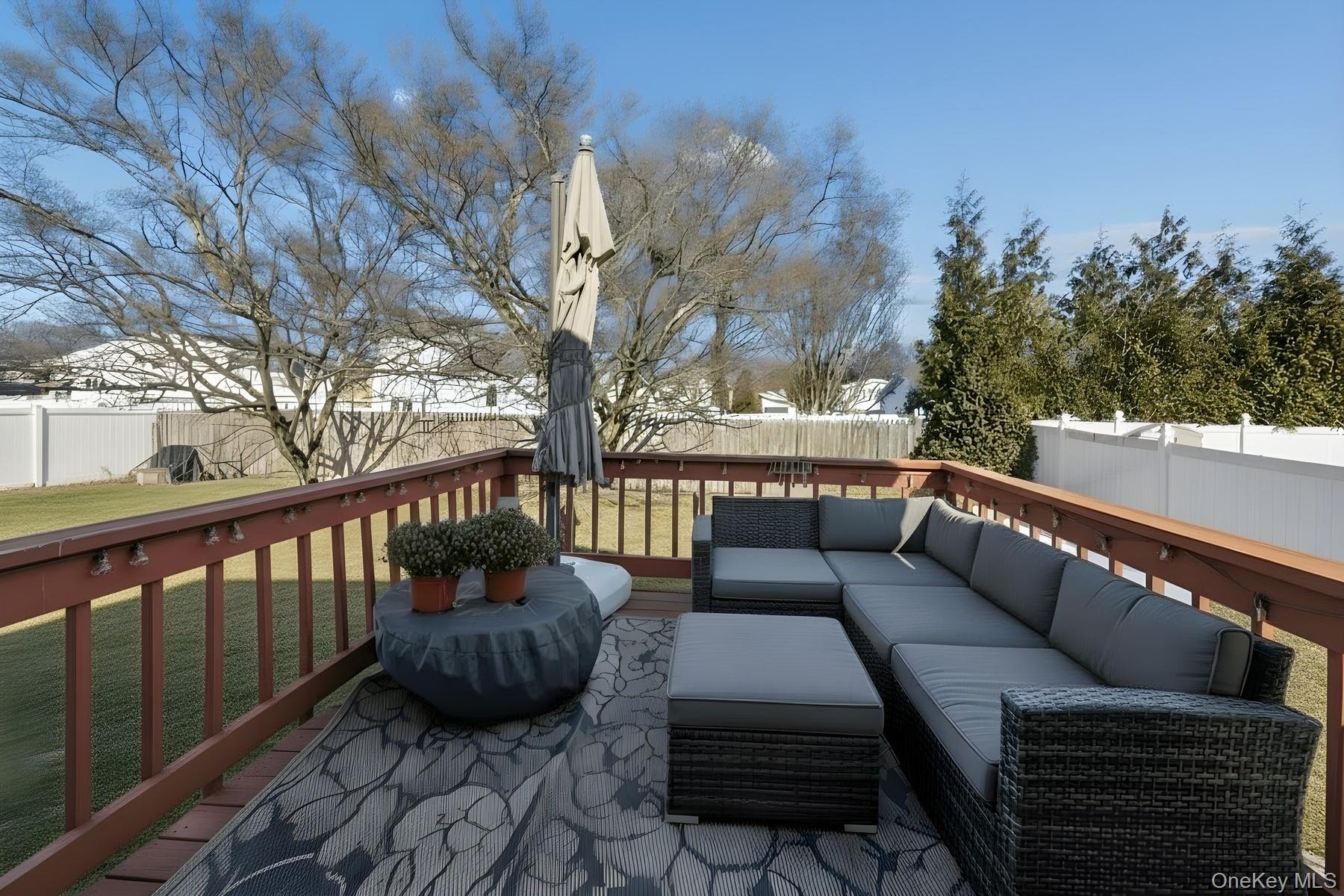 #15 photo, 253 W 20th Street, Deer Park , NY 11729