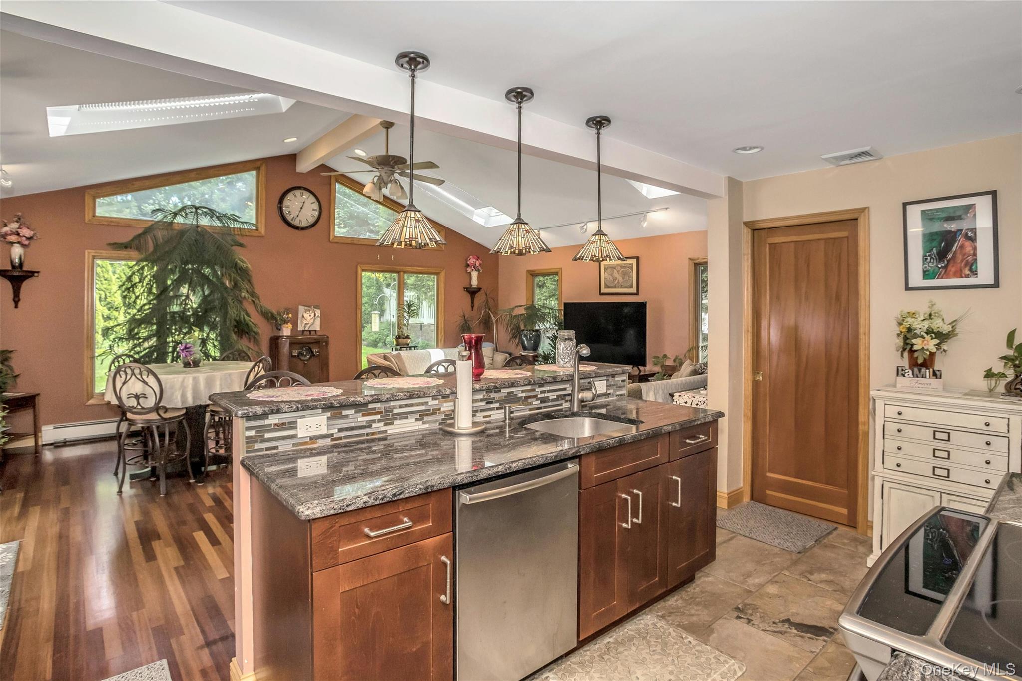 #8 photo, 45 Ridge Road, Farmingdale , NY 11735