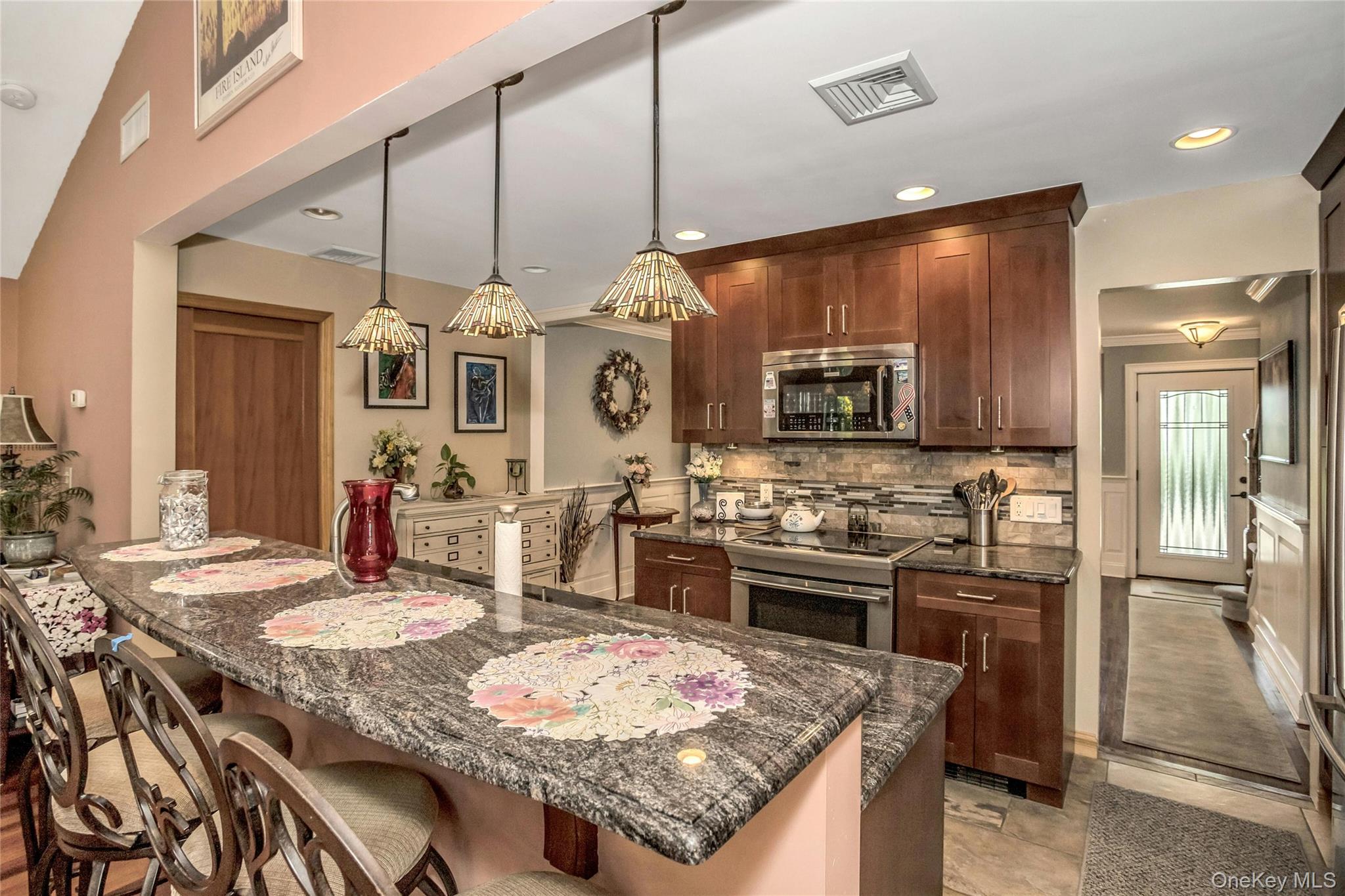 #9 photo, 45 Ridge Road, Farmingdale , NY 11735