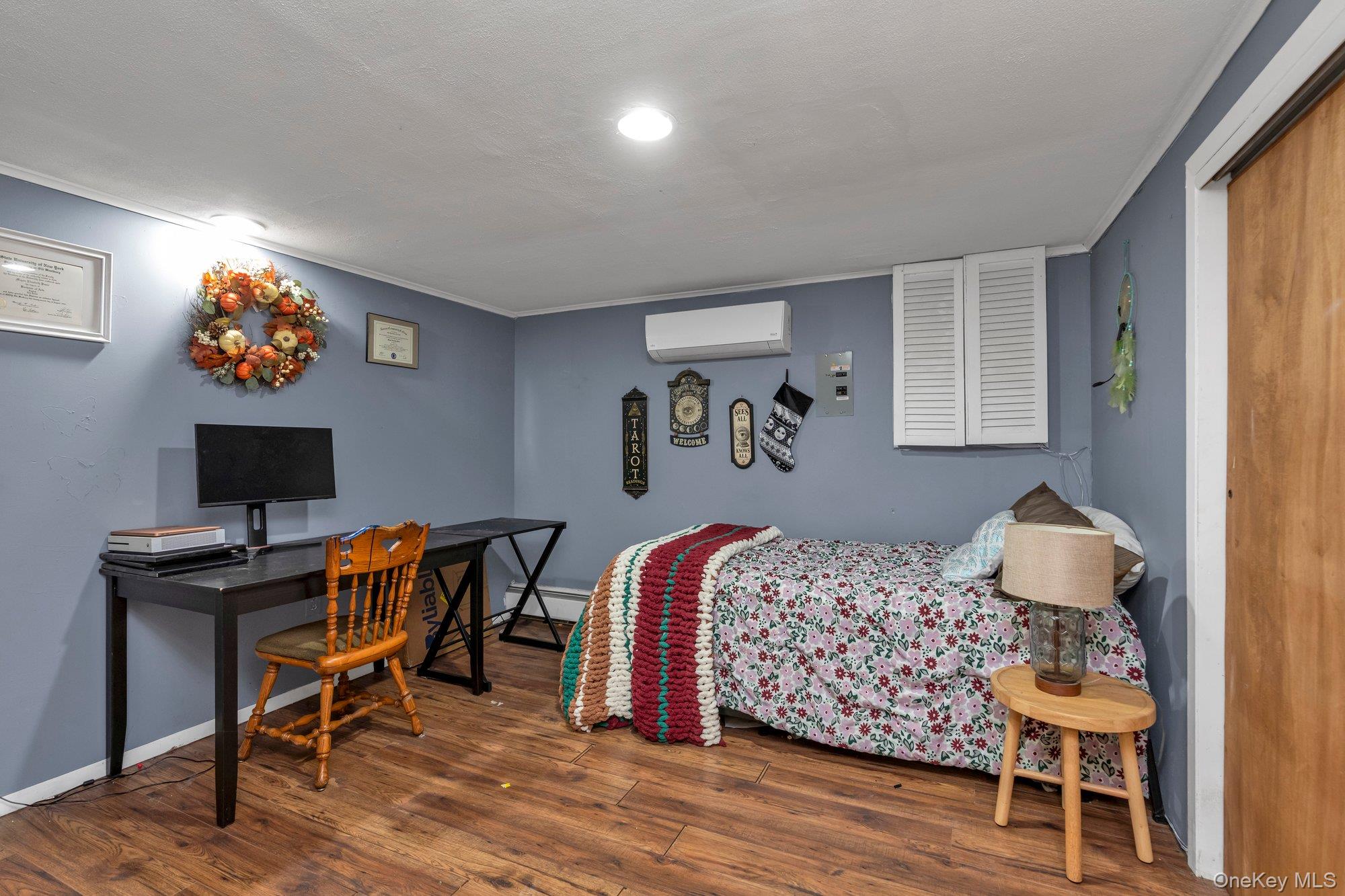 #12 photo, 104 Meade Avenue, Bethpage , NY 11714