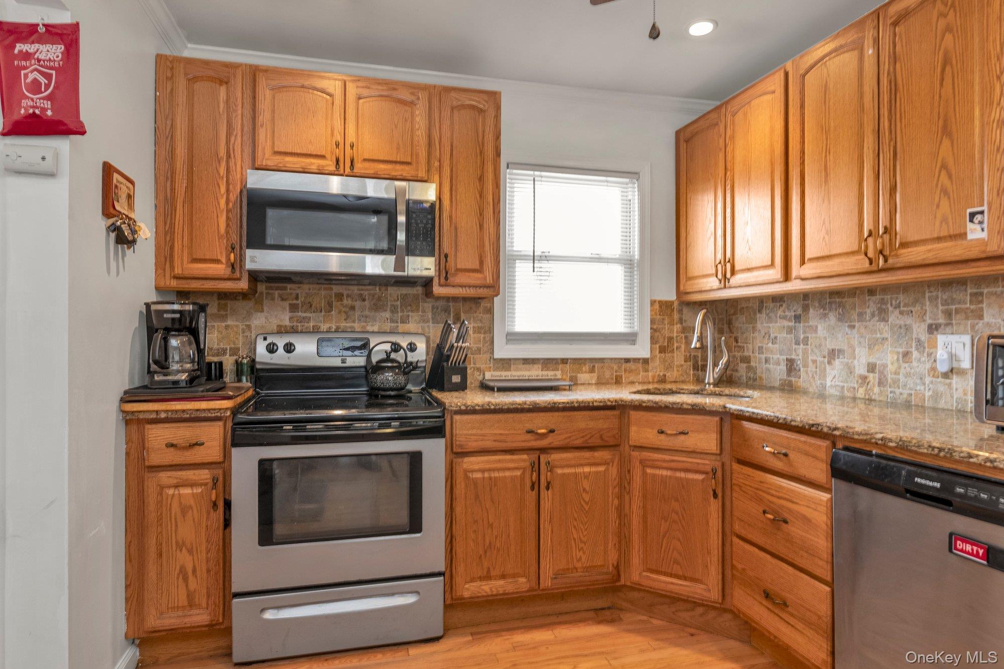 #7 photo, 104 Meade Avenue, Bethpage , NY 11714