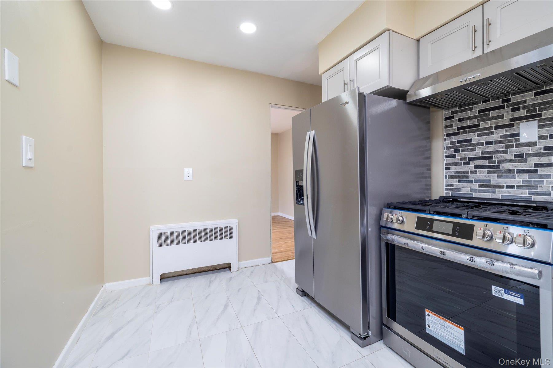 #7 photo, 24 S Corona Avenue, Valley Stream , NY 11580