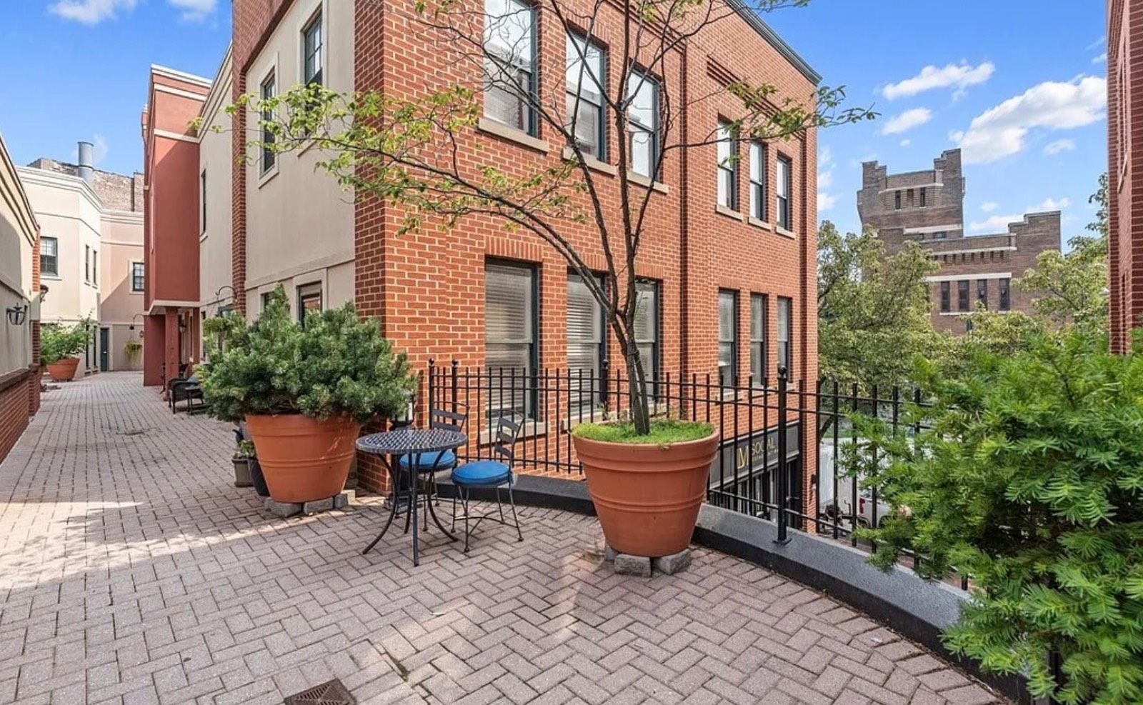 #13 photo, 133 Walton St, #Townhouse 129, Syracuse , NY 13202