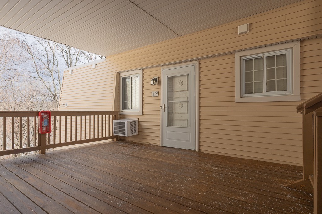 #2 photo, 529 Fox Run Lane, Carmel , NY 10512